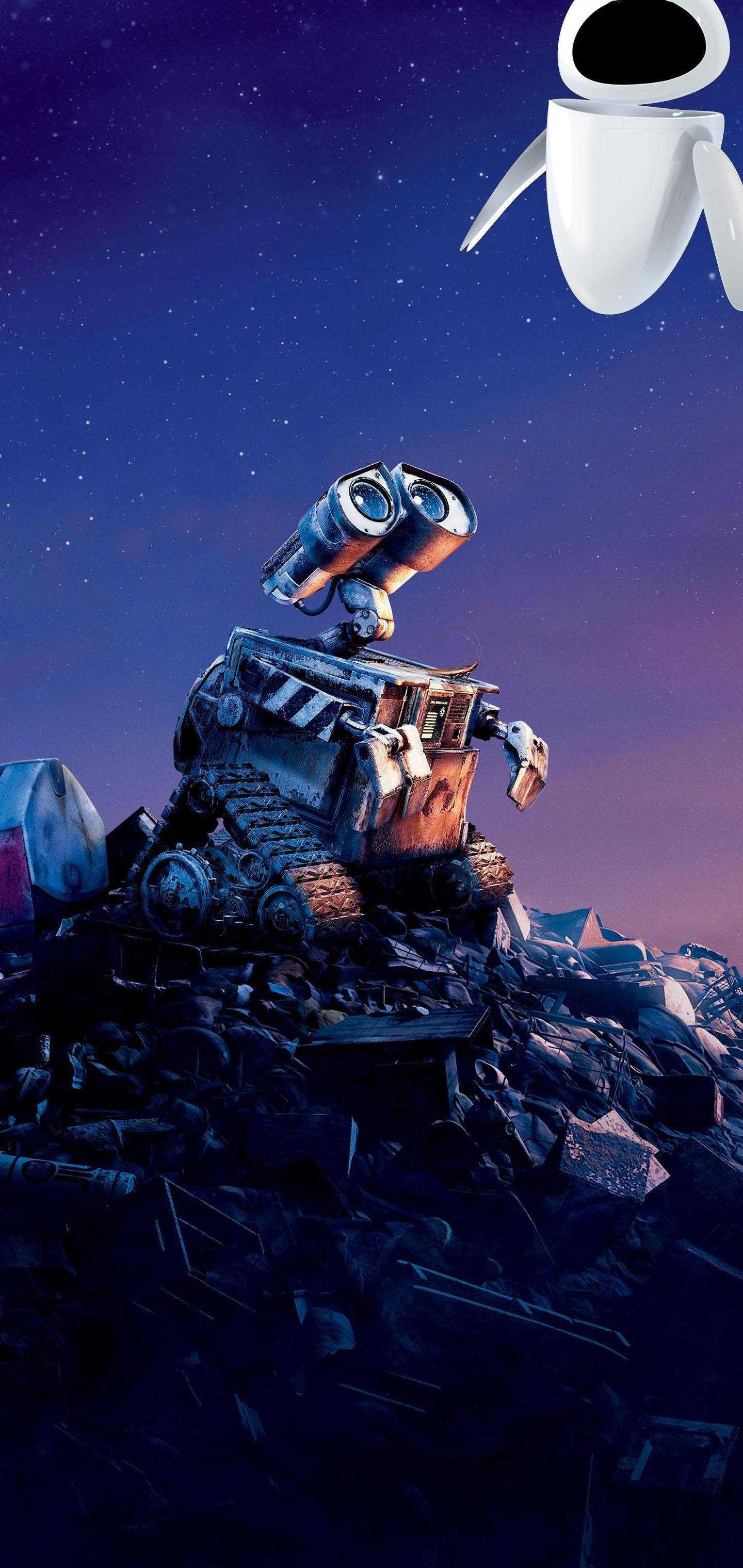 Galaxy S10 Plus 桌布 壁紙 — Wall-E 站在一堆垃圾上，在星光燦爛的暮色天空下，EVE 在遠處盤旋在他上方。
