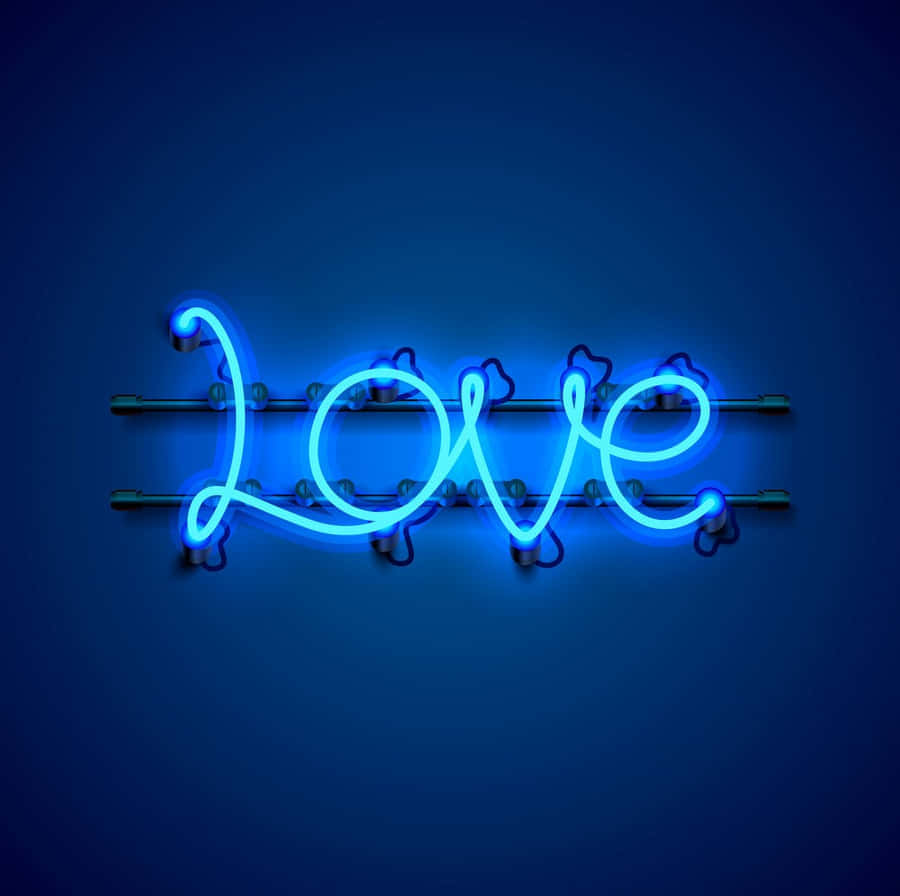  壁紙 — 一個發光的藍色霓虹燈牌，以草書拼出 'love'，掛在深藍色牆上。