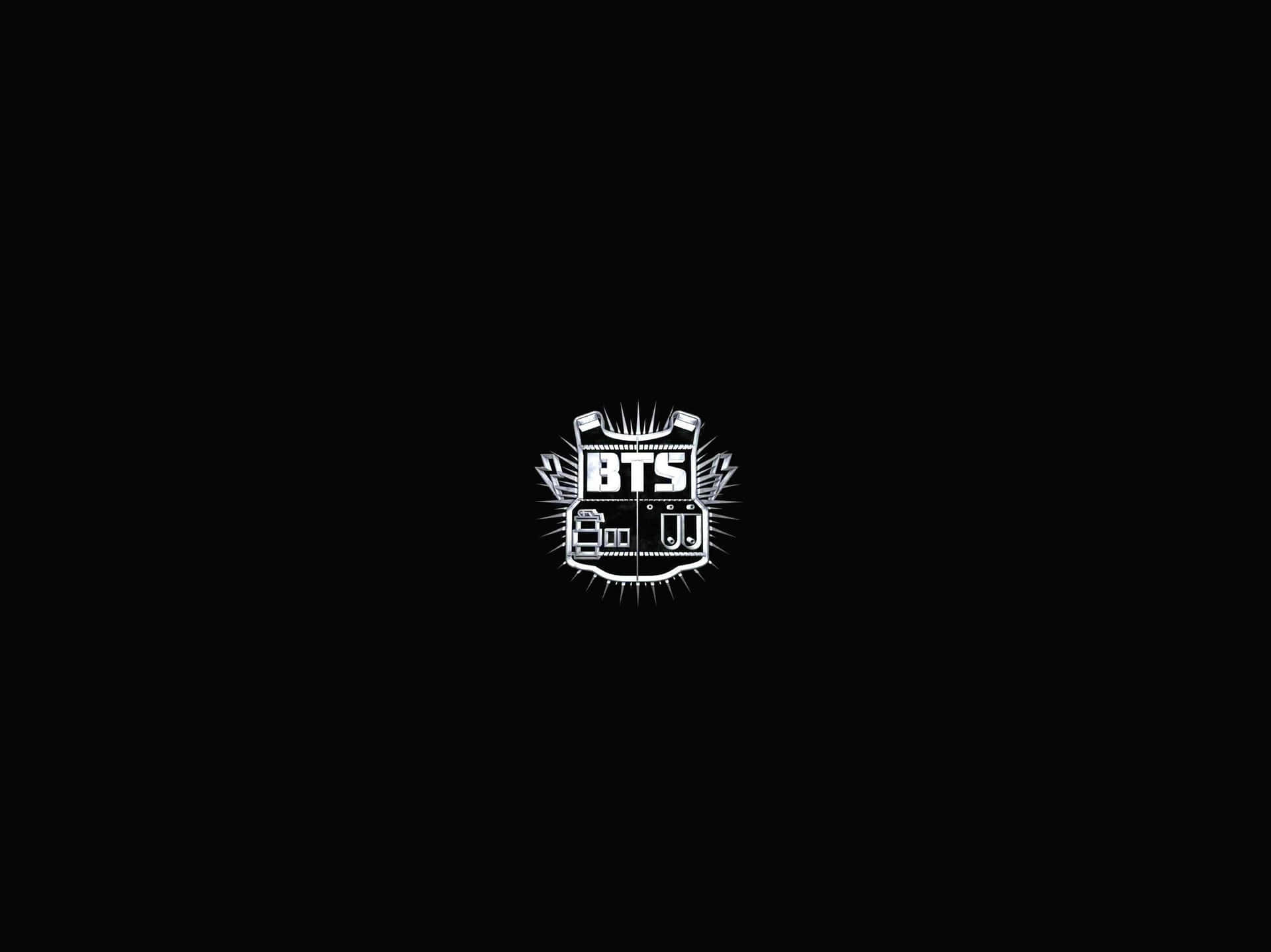 壁紙 — 一個鮮明的白色極簡標誌，帶有'BTS'文字和風格化元素，居中在純黑色背景上。
