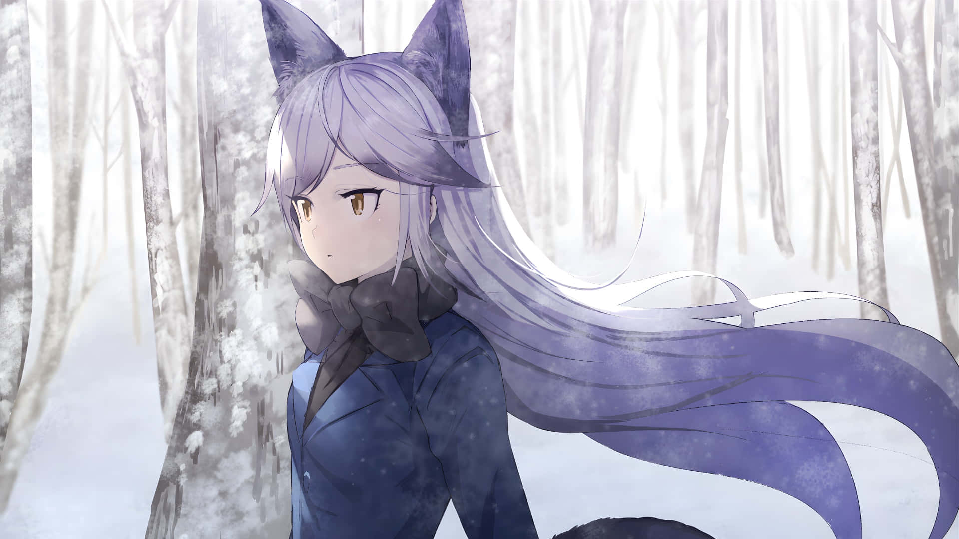  壁紙 — 一個紫色頭髮、狐狸耳朵的動漫女孩，穿著藍色外套，站在雪花飄落的雪地森林中。