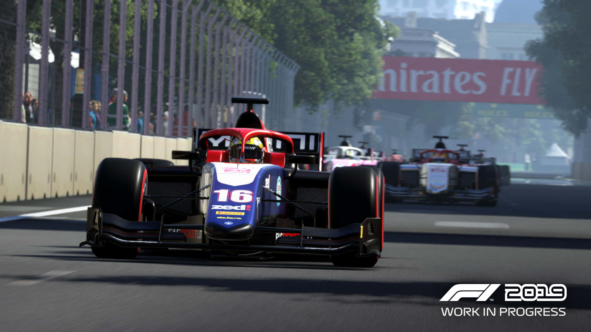 16號F1賽車在日落時分的城市街道賽道上疾馳。 — F1 2019 壁紙 壁紙