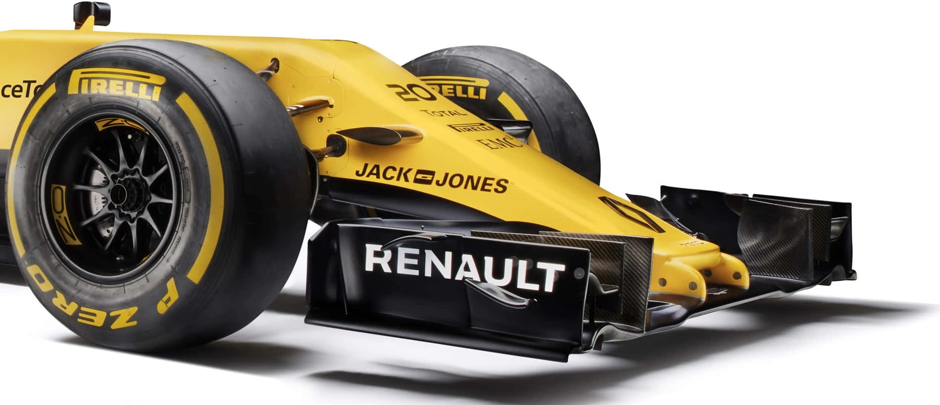 Renault Rs16 桌布 壁紙 — 一輛時尚的黃色和黑色一級方程式賽車，配備倍耐力輪胎和雷諾品牌，傾斜在白色背景上。