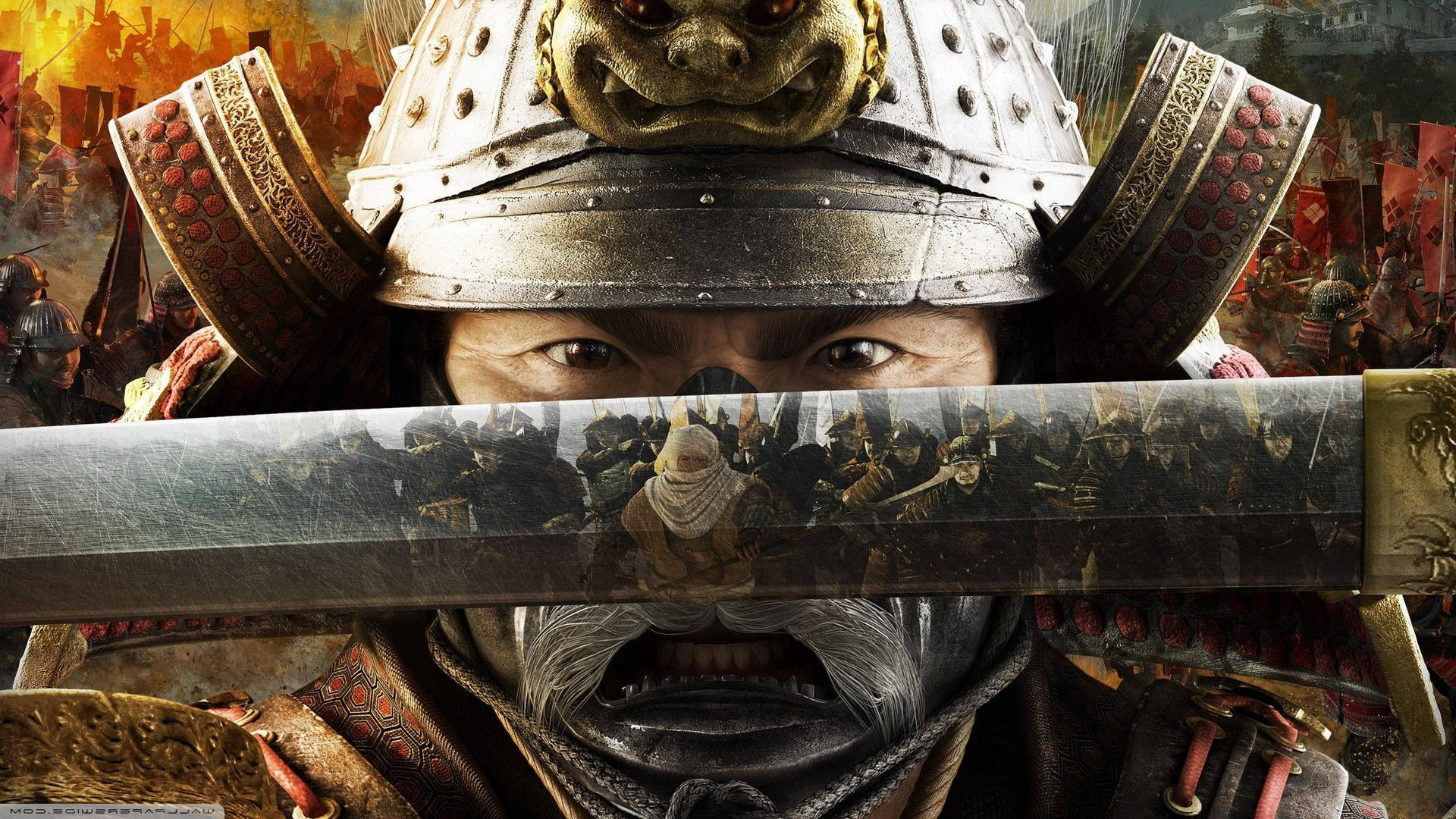身穿戰鬥盔甲的武士手持劍，身後有戰場 — 日本武士 壁紙