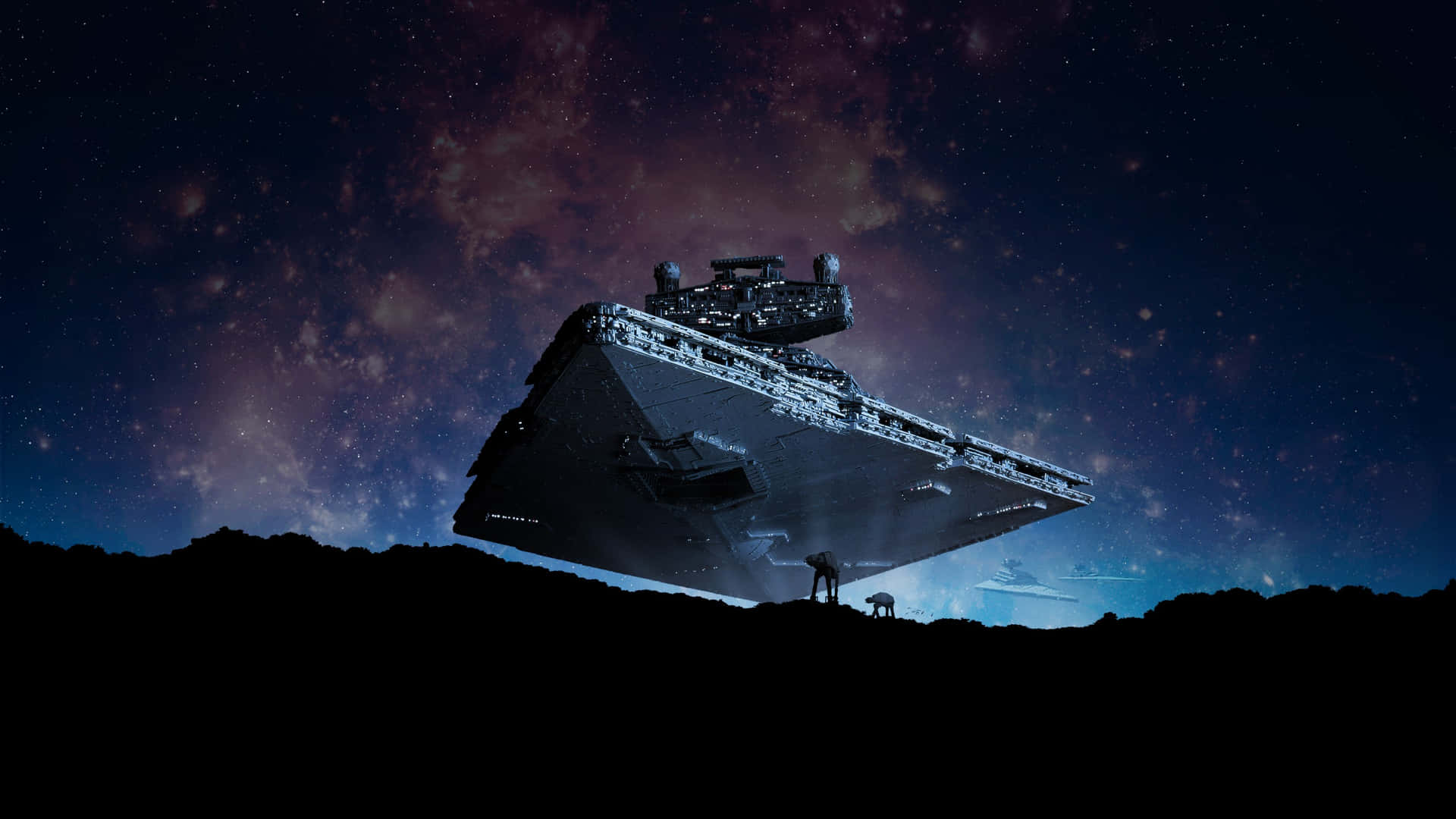  壁紙 — 一艘巨大的星際驅逐艦在充滿紫色星雲的璀璨星空下，籠罩著黑暗的景觀。