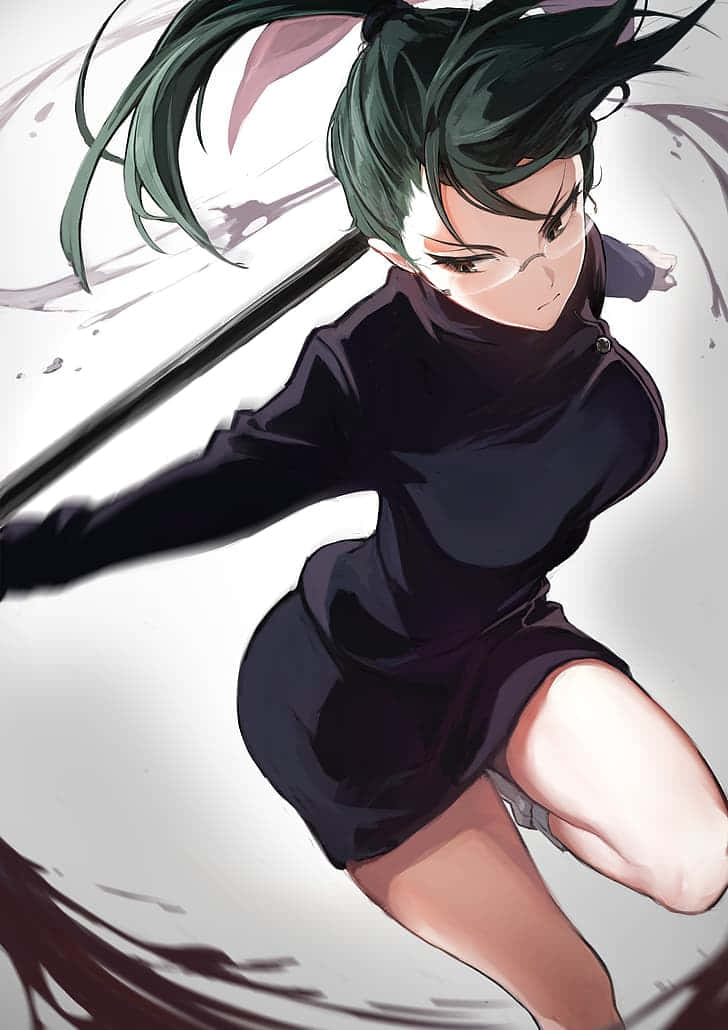  壁紙 — 一位綠髮戴眼鏡的動漫女孩，在純白背景前以動態姿勢揮舞長黑杖向前衝刺。