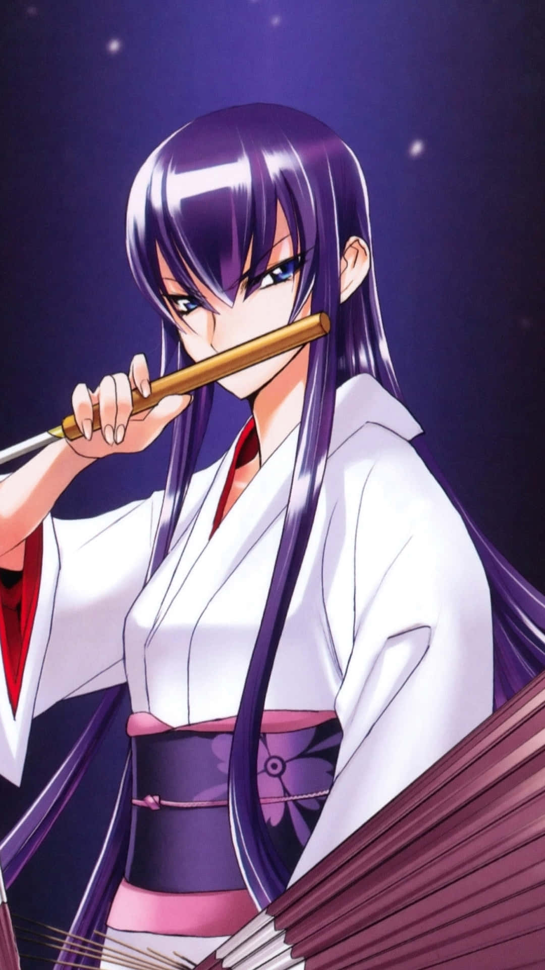 Saeko Busujima 桌布 壁紙 — 一位紫髮動漫少女穿著白色和服，在星空下拿著長笛。