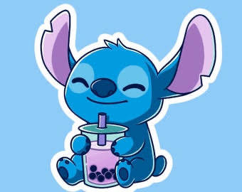 藍色卡通外星人史迪奇開心喝著泡泡茶。 — 珍珠奶茶 壁紙