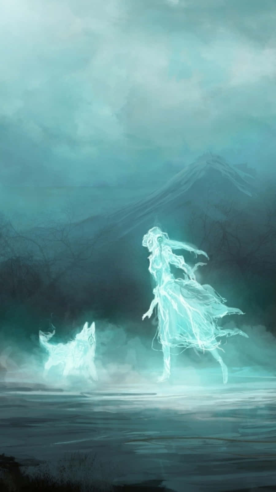  壁紙 — 一個發光的空靈女人和狼站在霧氣瀰漫的水中，面前是陰影籠罩的山脈，天空是青綠色。