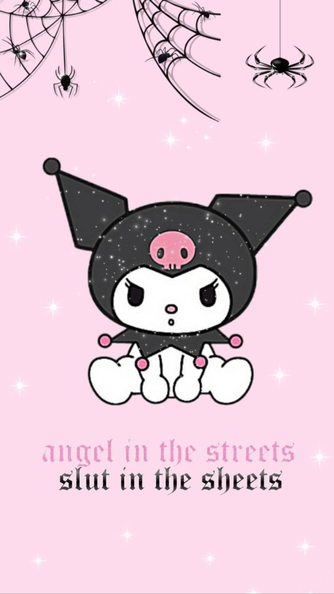 Kuromi 卡通角色，背景有蜘蛛網和蜘蛛，粉紅色背景。 — Sanrio 壁紙