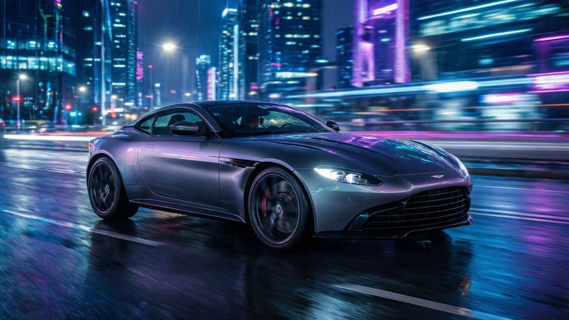 Neon Velocity 壁紙 — 一輛流線型銀色Aston Martin在雨濕的霓虹燈城市夜景中飛馳，模糊的燈光掠過。