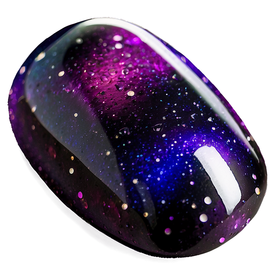 在閃亮的指甲油瓶蓋中，帶有紫藍色星星和亮粉的宇宙星系設計。 — Galaxy S10 壁紙