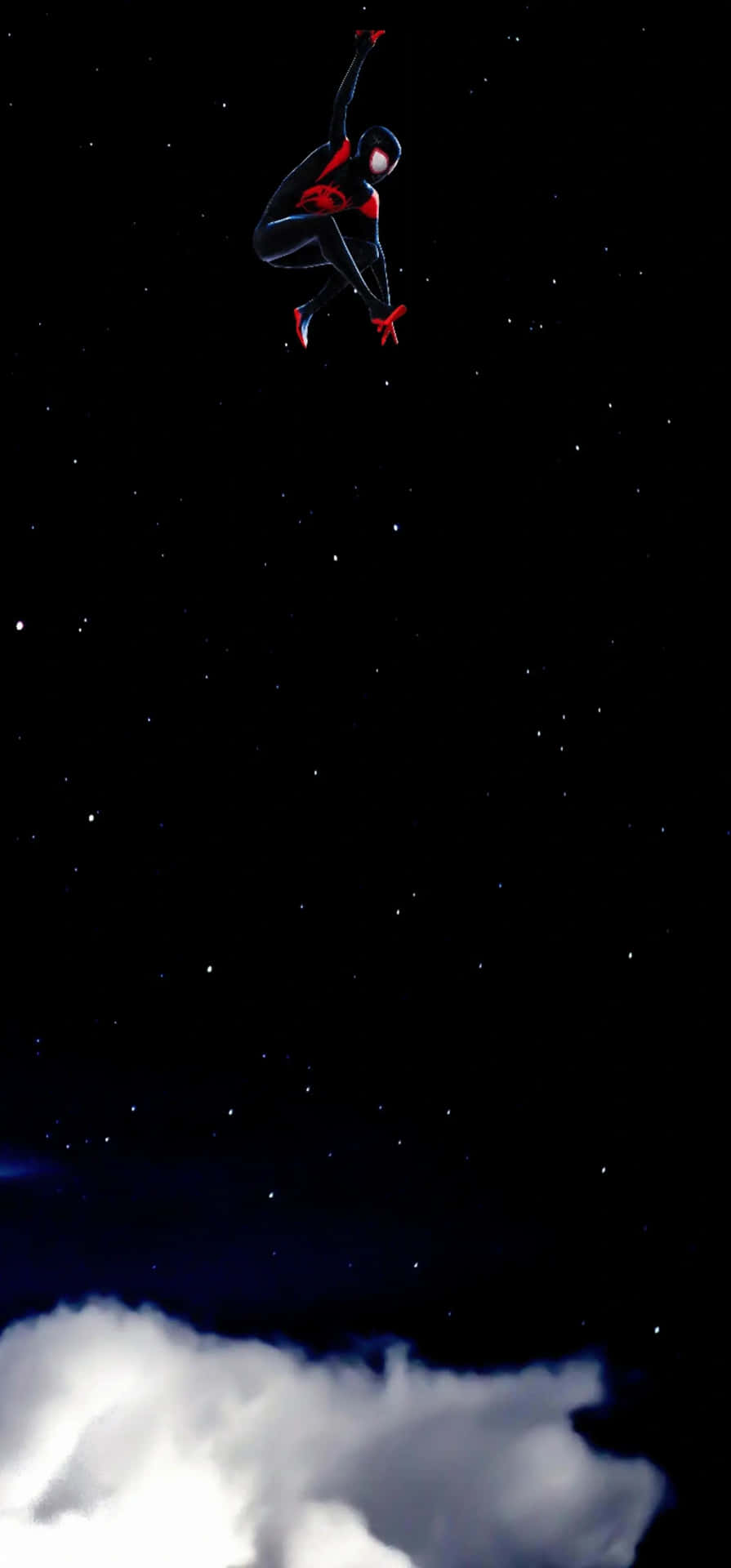  壁紙 — 蜘蛛人穿著紅黑戰衣，在閃爍雲層之上的星空夜空中飛躍。