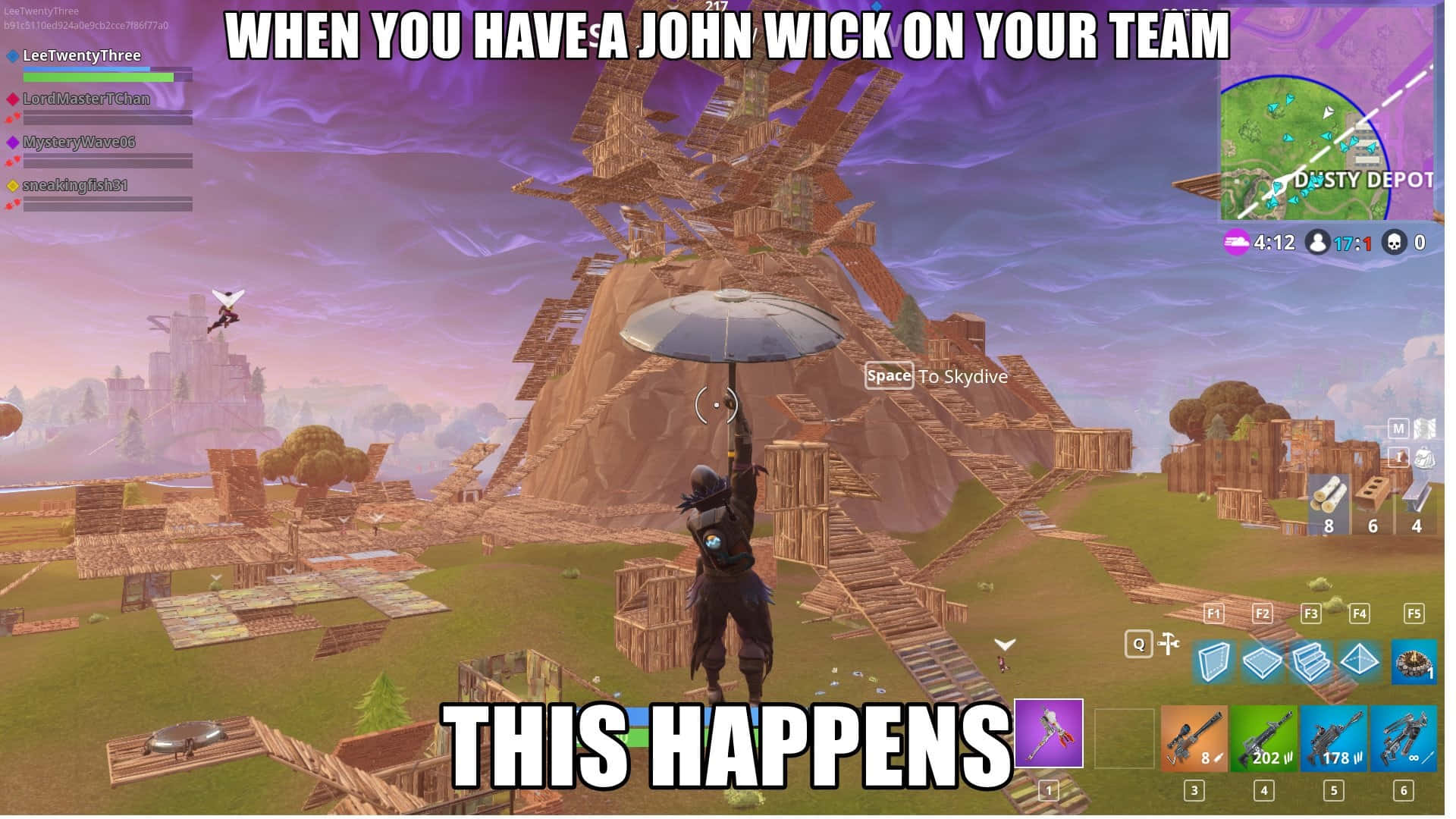 Gaming Memes 桌布 壁紙 — 一位Fortnite玩家在紫色暮色天空下，帶著降落傘跳傘朝向木製結構。