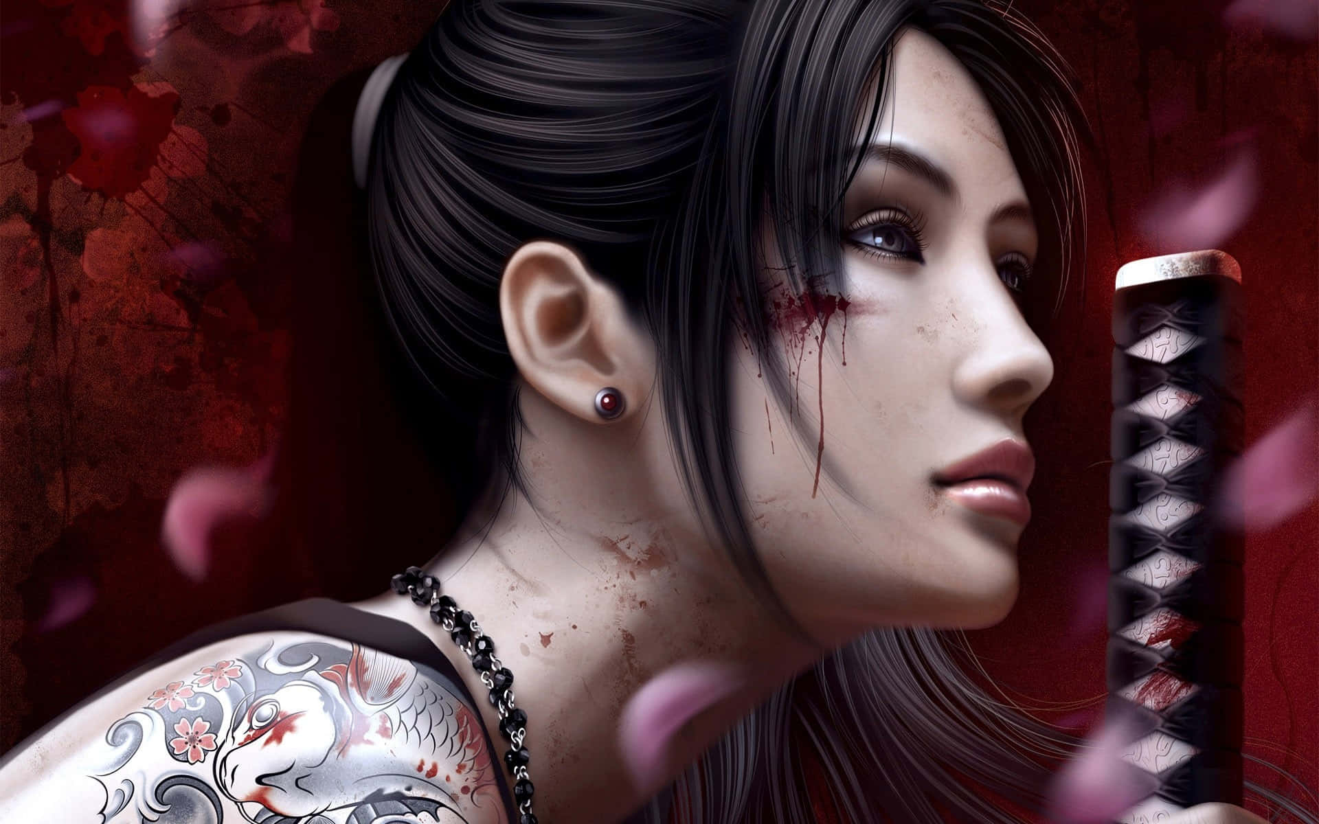 Female Samurai 桌布 壁紙 — 一位兇猛的動漫女戰士，臉上和劍上沾滿鮮血，身上有櫻花刺青，背景是深紅色。