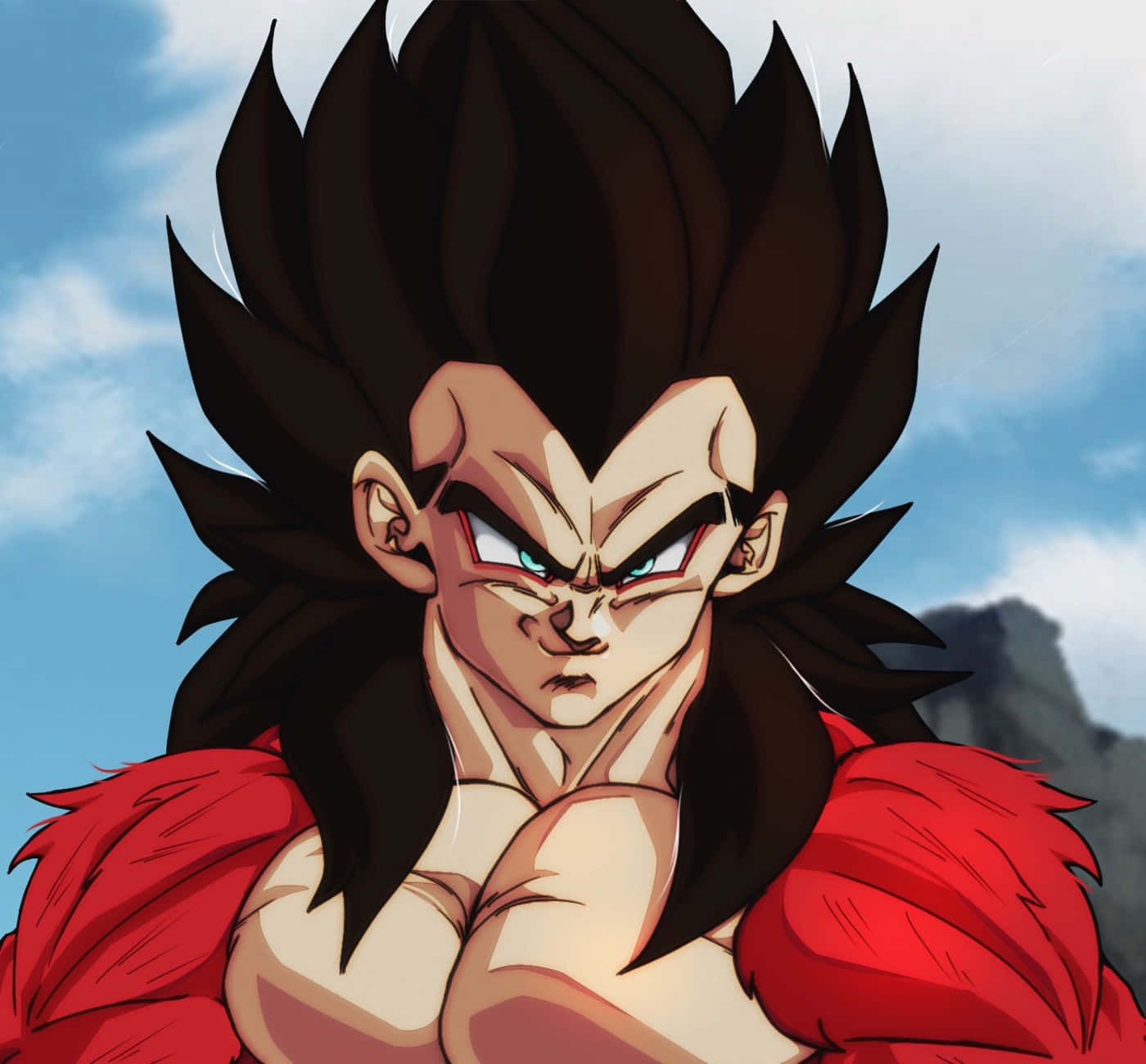 Vegeta Super Saiyan 4 桌布 壁紙 — 一位兇猛的動漫戰士，擁有刺狀黑髮和紅色披風，在陰雲密佈的天空下凝視著。