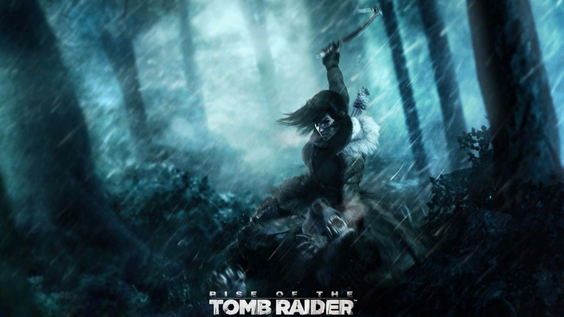Lara Croft 桌布 壁紙 — 一位兇猛的戰士在暴風雨的森林中揮舞利刃，雨水劃過陰暗的樹木，閃電照亮了場景。