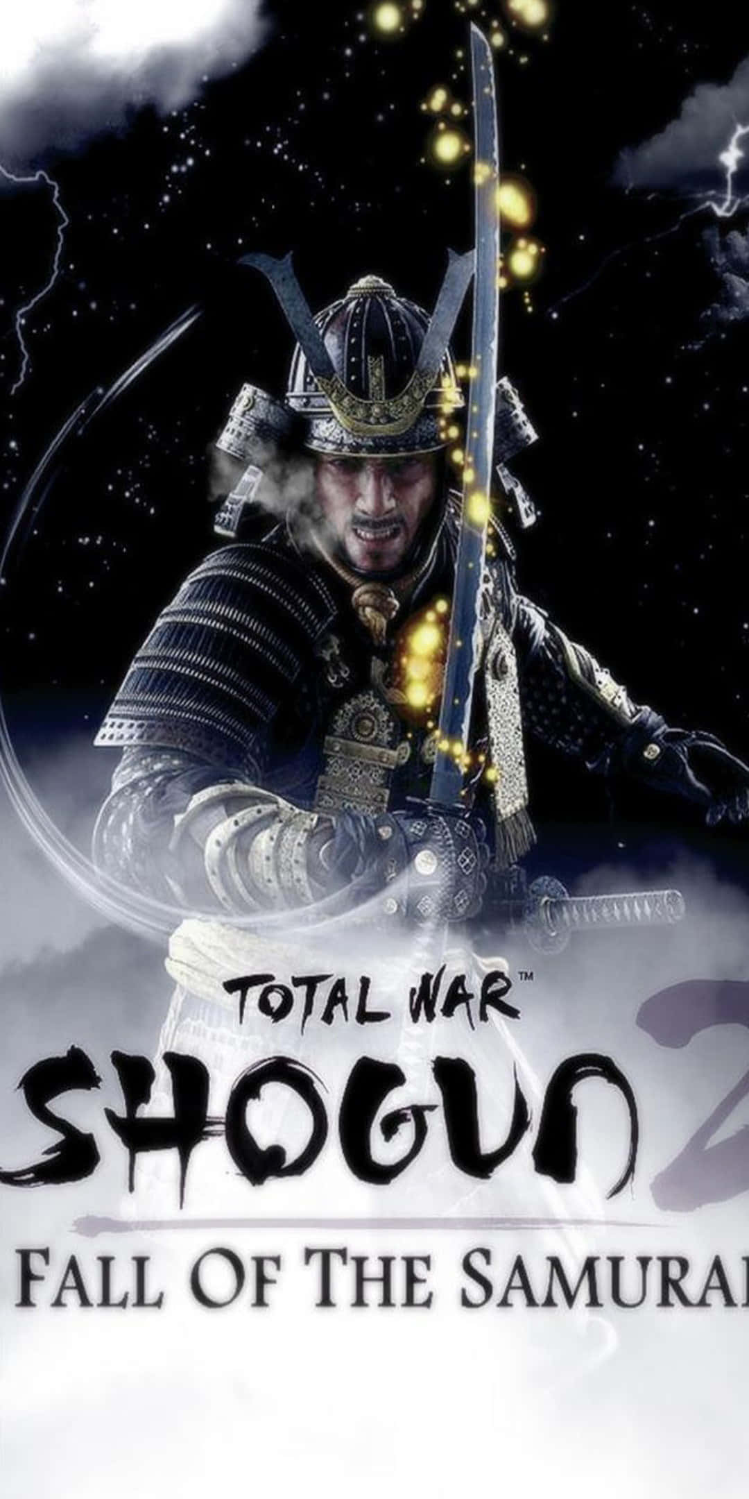 Total War Shogun 2 桌布 壁紙 — 一位兇猛的武士穿著華麗盔甲，在雷電交加、星光閃爍的暴風雨夜空中握著一把發光的劍。