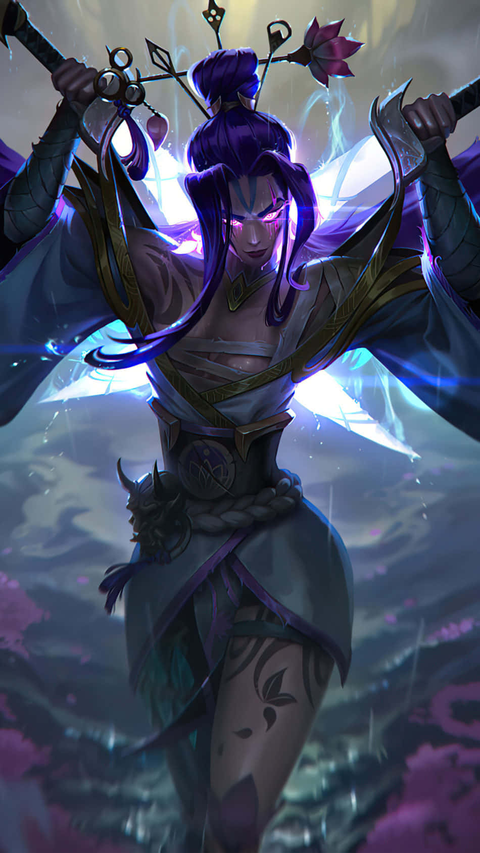Android League Of Legends 桌布 壁紙 — 一位兇猛的紫髮戰神女神在發光的 mystical 能量和暴風雨的天空中揮舞雙刃。