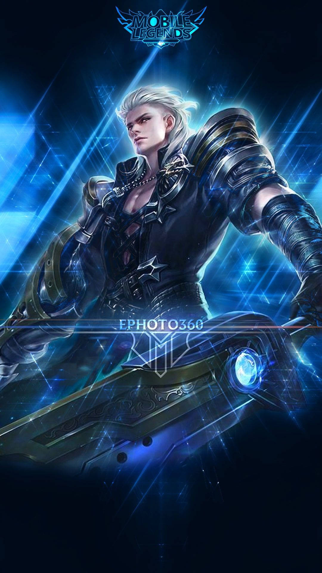 Mobile Legends 動態圖 桌布 壁紙 — 一位兇猛的銀髮戰士身穿暗色盔甲，揮舞著發光的劍，背景是燦爛的藍色能量。