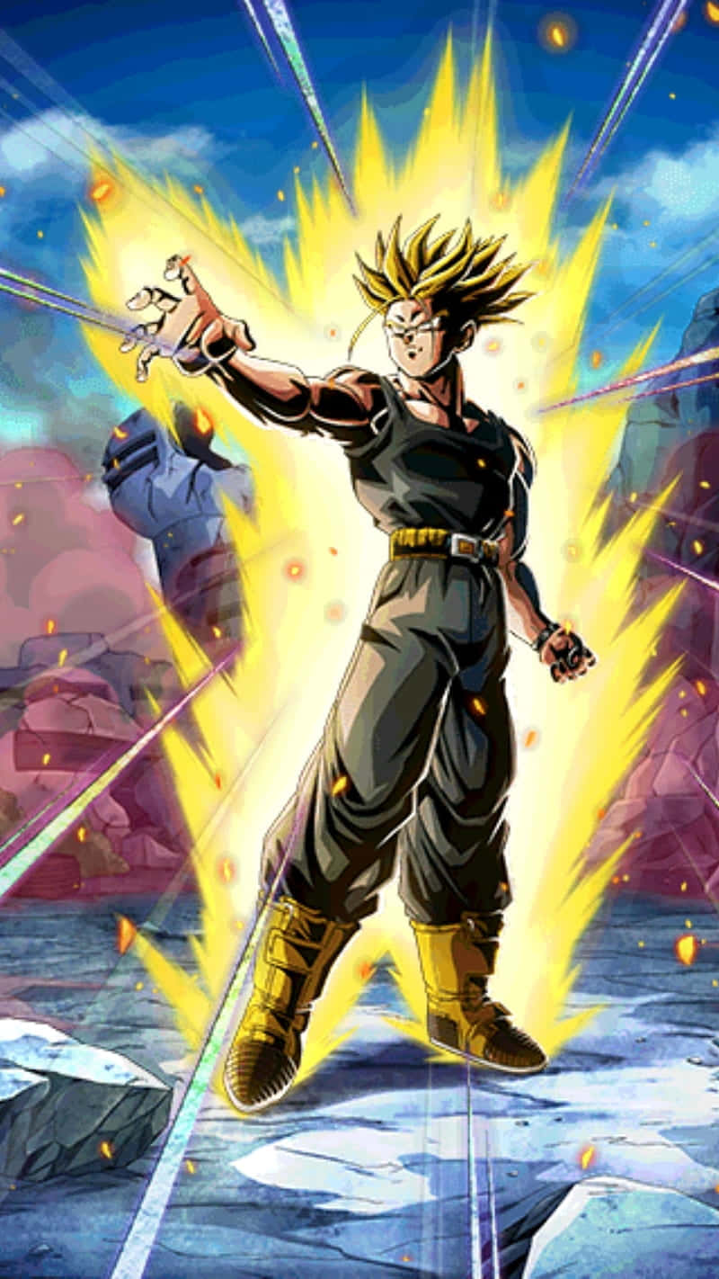 Dragon Ball Z Trunks 桌布 壁紙 — 一位刺蝟頭動漫戰士身穿黑色盔甲，在岩石藍天下散發出強烈的黃色能量。