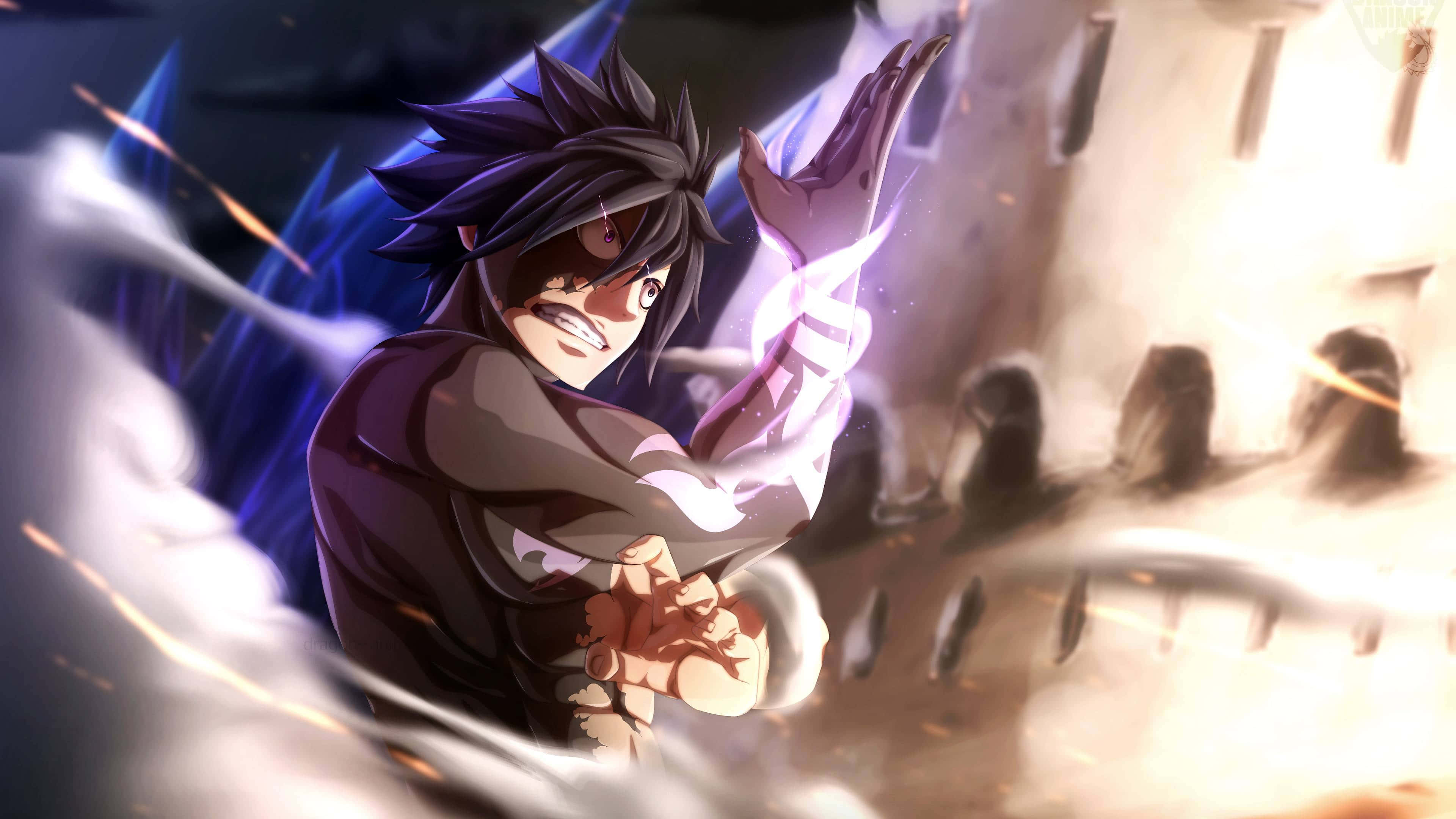 Gray Fullbuster 桌布 壁紙 — 一位刺蝟頭髮的動漫戰士在旋轉的煙霧和熾熱的火花中，以動態的戰鬥姿勢引導發光的紫色能量。