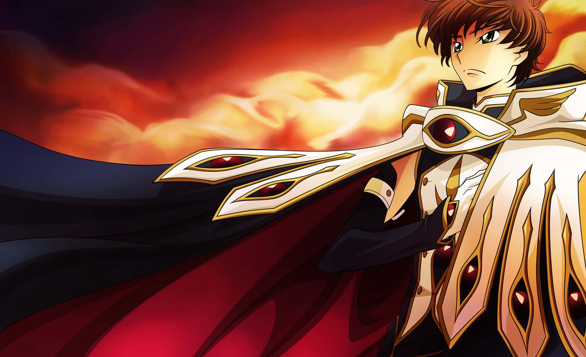 Suzaku Kururugi 桌布 壁紙 — 一位堅定的動漫戰士，身穿華麗的白色和金色盔甲，擁有紅色寶石眼睛，站在熾熱的日落天空前。