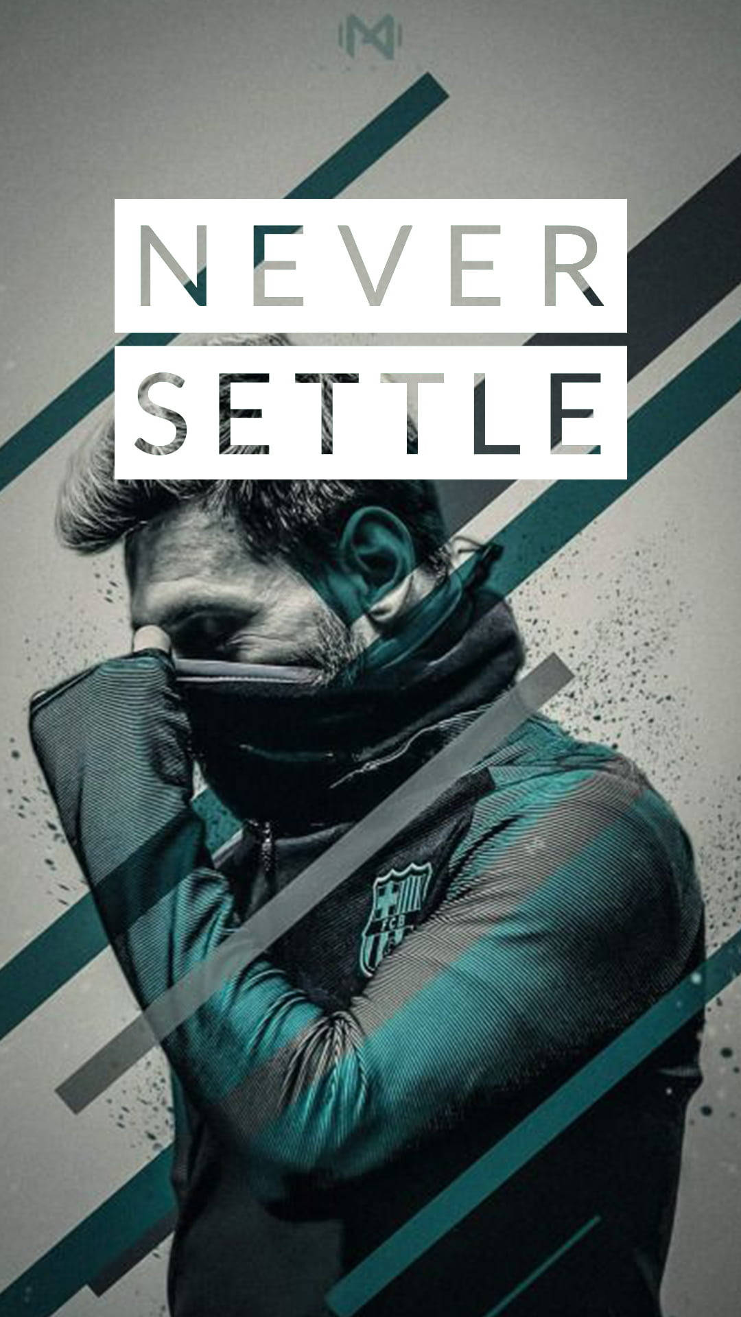 Never Settle 桌布 壁紙 — 一位堅定的運動員身穿青綠色裝備，用圍巾遮住嘴巴，大膽的對角線條框住了「NEVER SETTLE」標語。