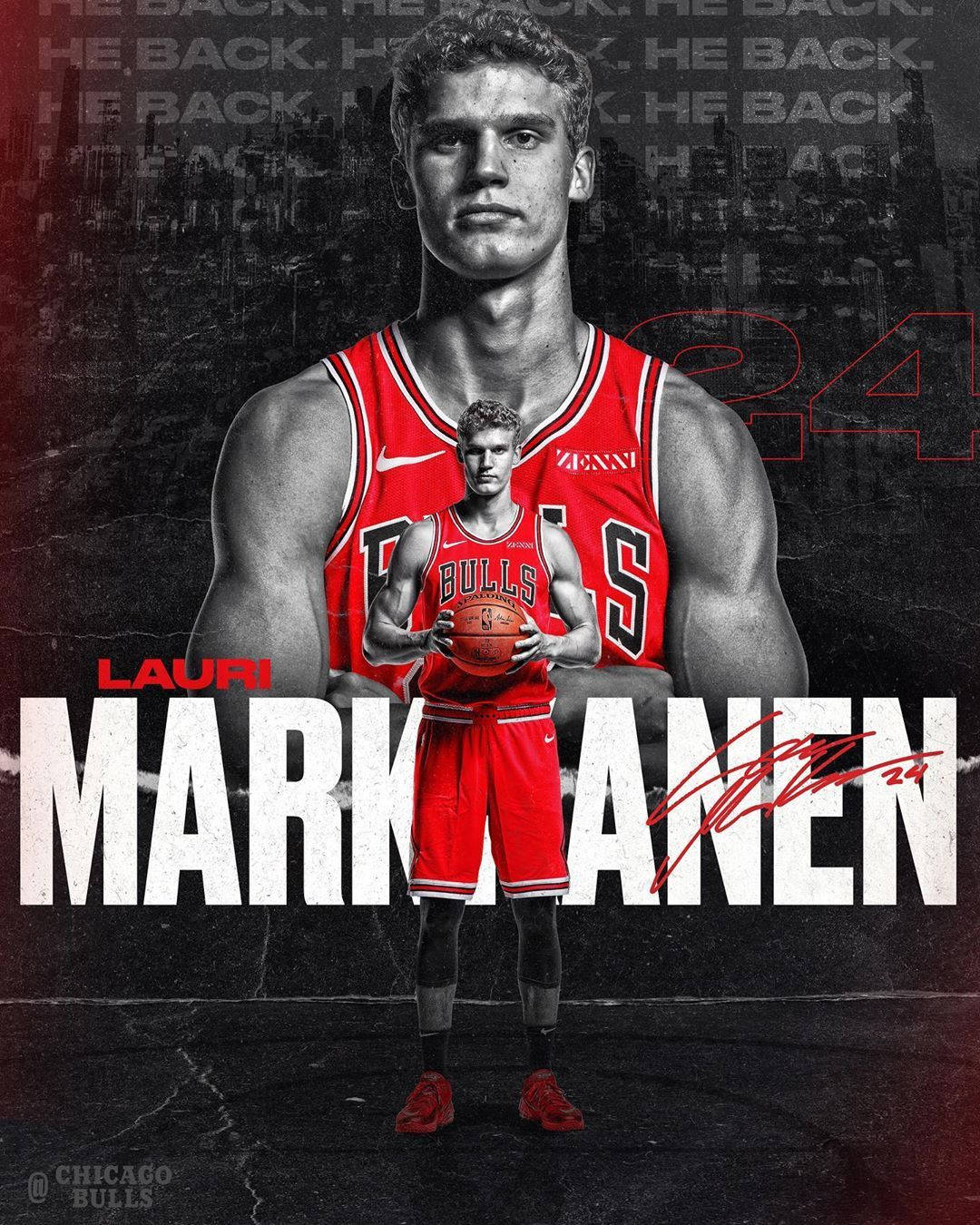 Chicago Bulls 桌布 壁紙 — 一位大膽的籃球運動員身穿紅色公牛隊球衣，自信地拿著球，背景是粗糙的城市景觀和重複的文字。