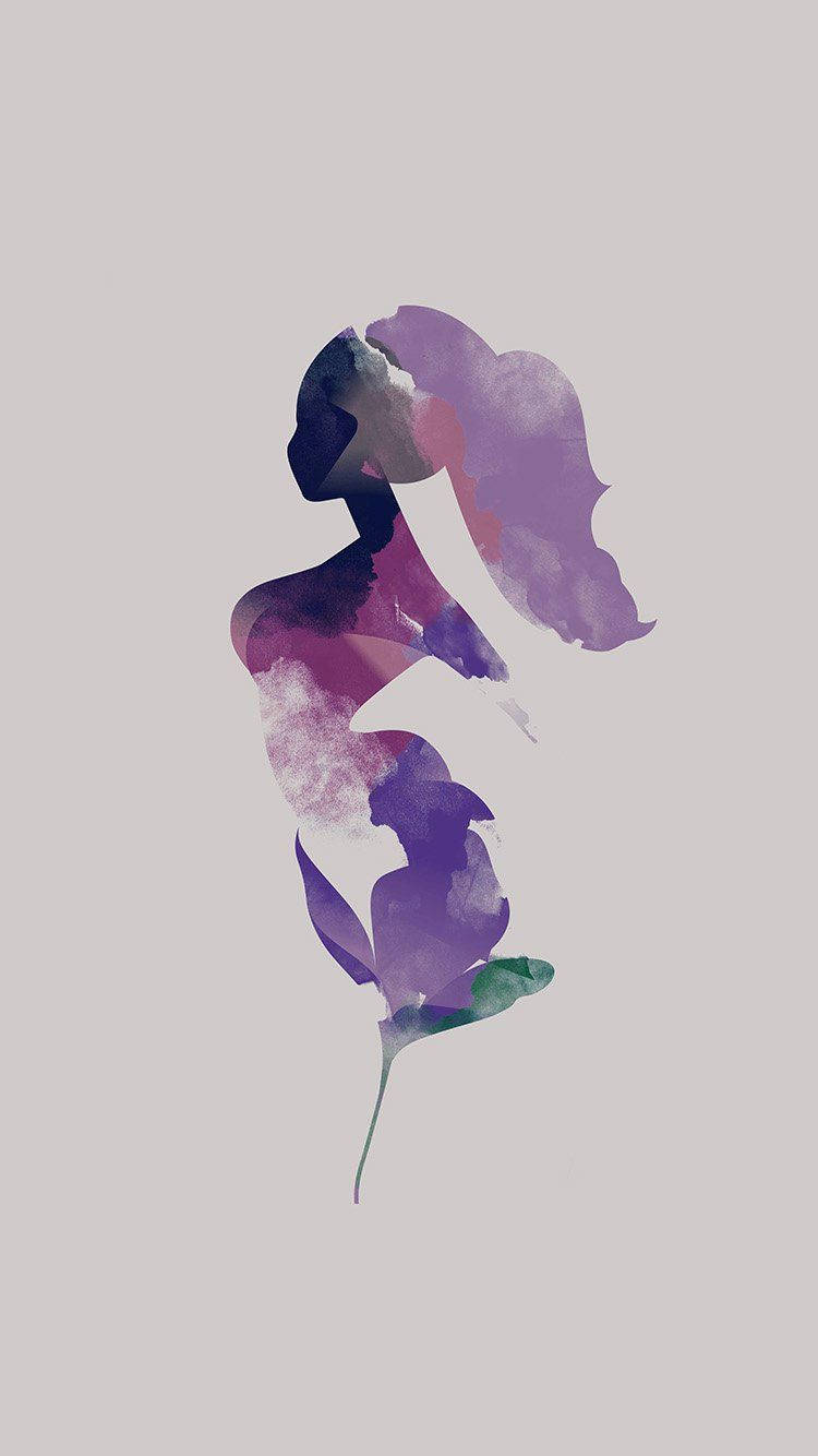 Watercolor 桌布 壁紙 — 一位女士在柔和灰色背景上，以流動紫色色調呈現的優雅剪影。