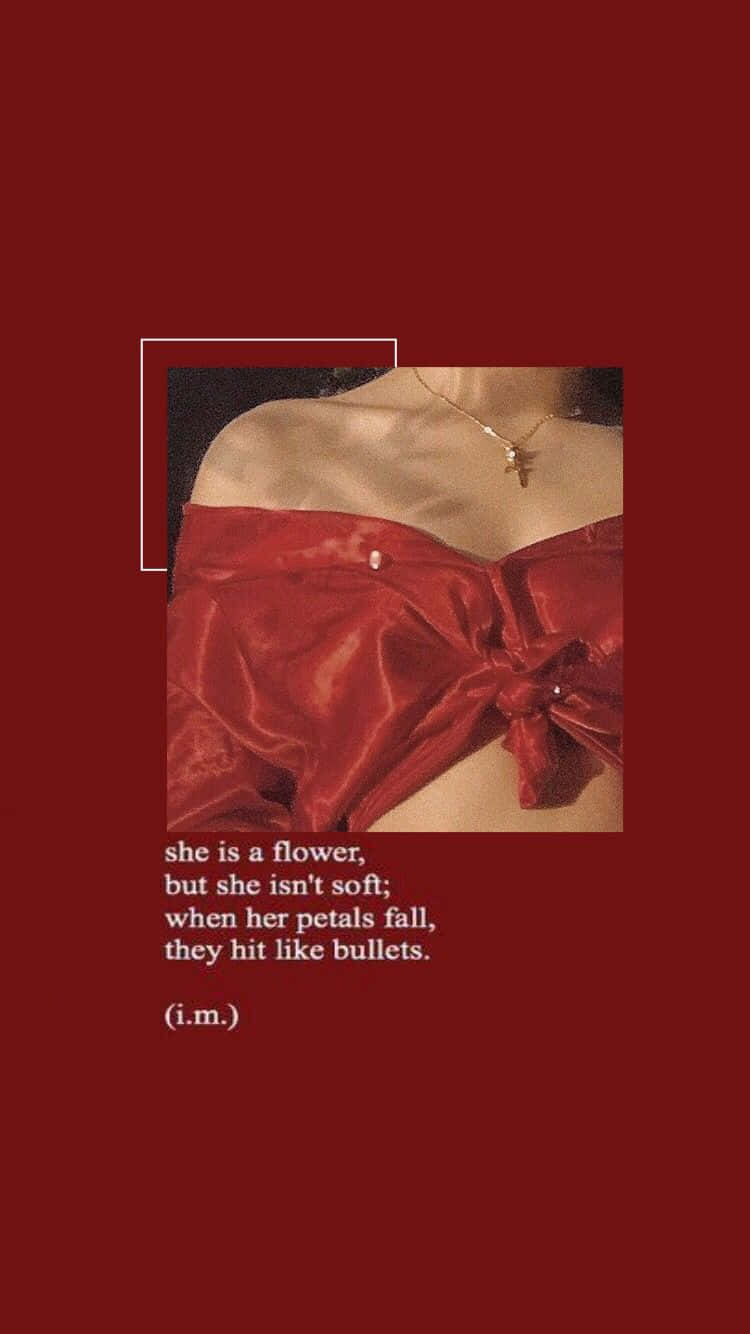 Soft Girl Aesthetic 桌布 壁紙 — 一位女士穿著紅色緞面露肩上衣，戴著金色十字架項鍊，背景為深紅色。