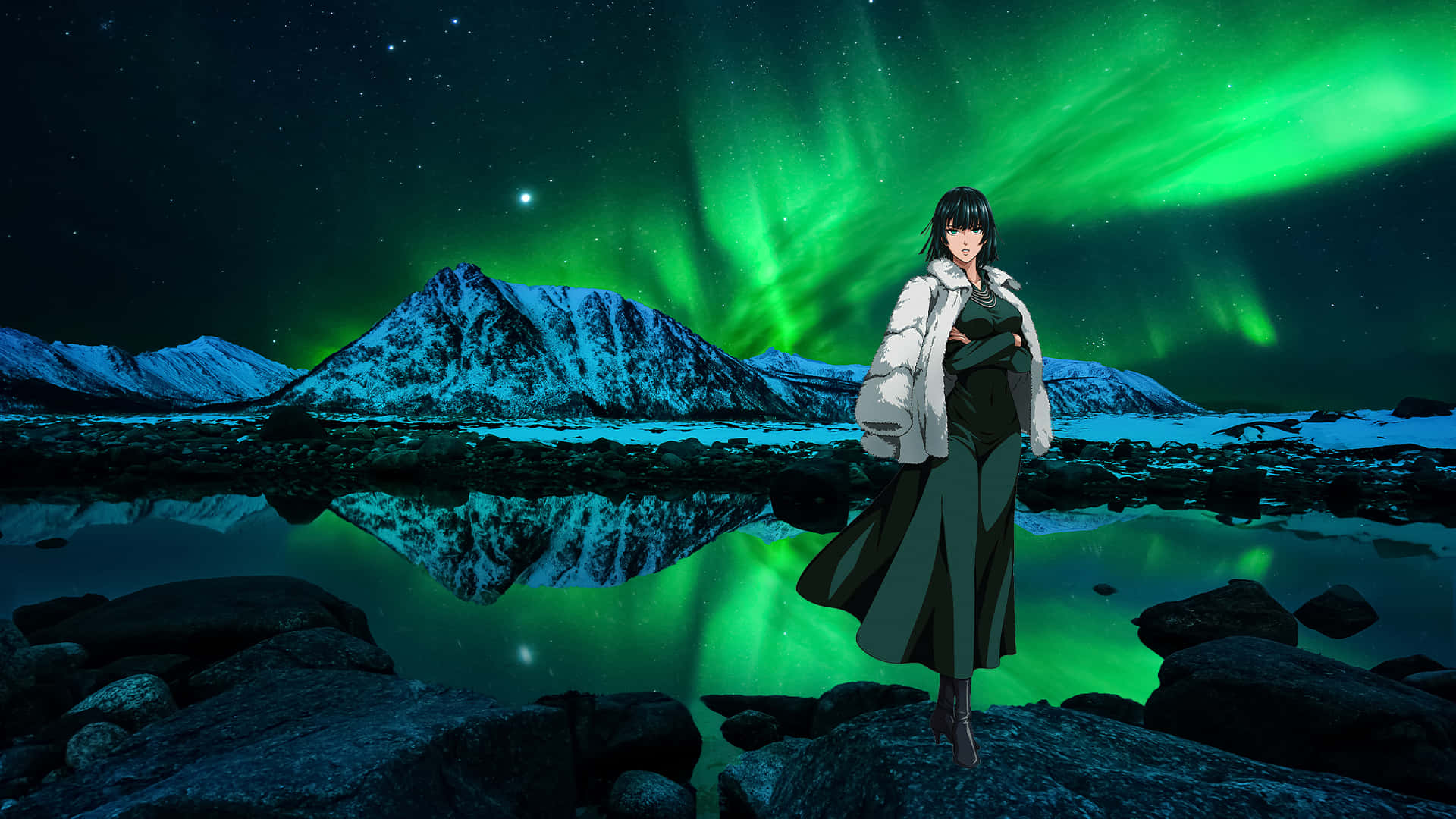 Fubuki 桌布 壁紙 — 一位孤獨的動漫女性站在岩石海岸上，頭頂是 vibrant 的綠色北極光，倒映在平靜的湖面上，背景是白雪覆蓋的山脈。
