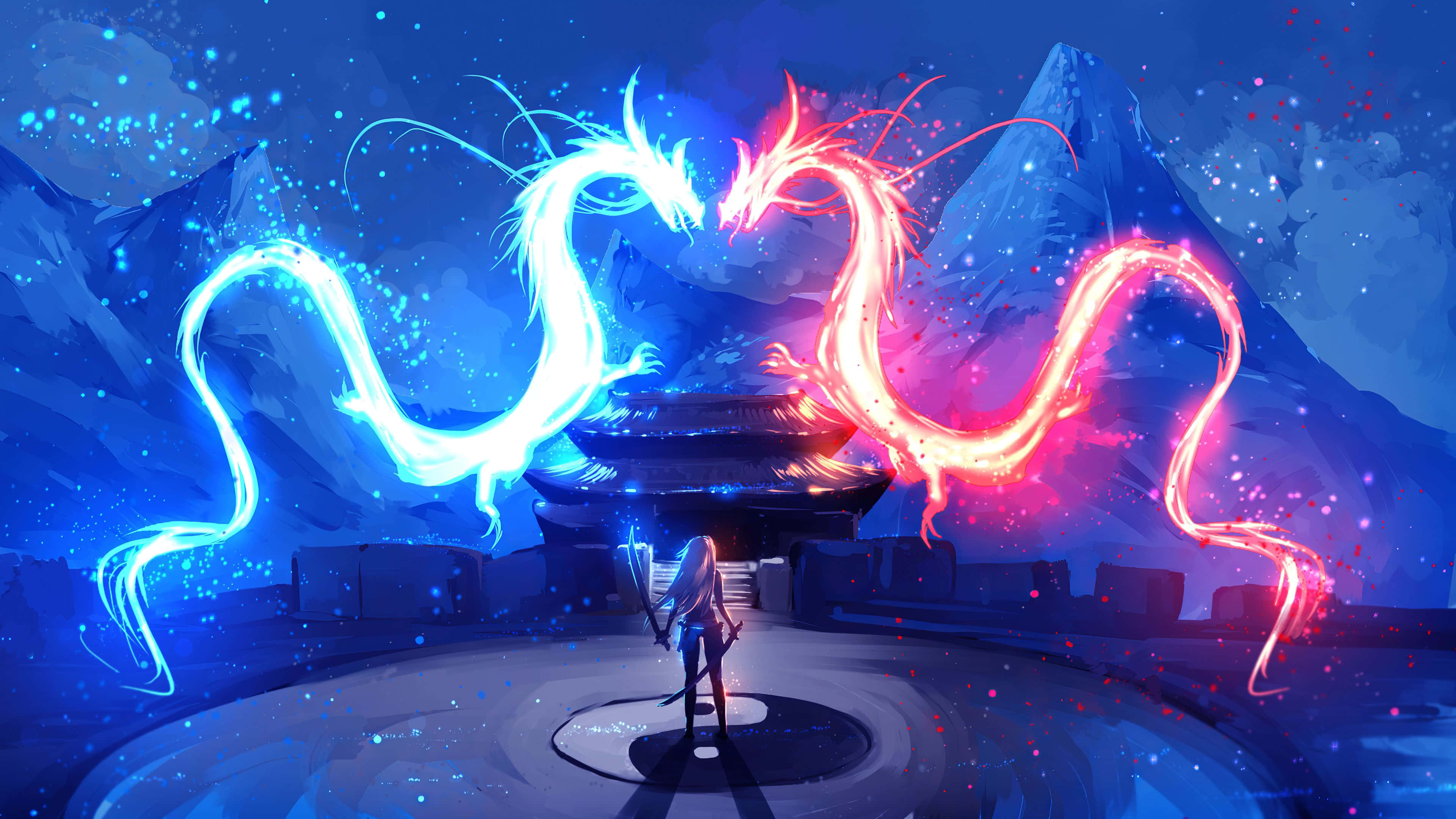 龍 桌布 壁紙 — 一位孤獨的戰士站在發光的神社前，兩條雄偉的龍——一條藍色一條紅色——在雪峰之上以宇宙之舞盤旋。