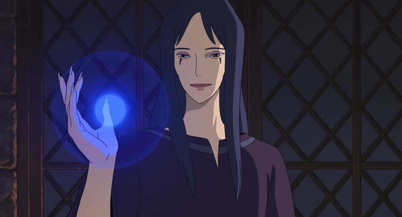 Tales From Earthsea 桌布 壁紙 — 一位寧靜的動漫女性，長長的黑髮，在夜晚的格子窗前，伸出的手中握著一顆發光的藍色球體。