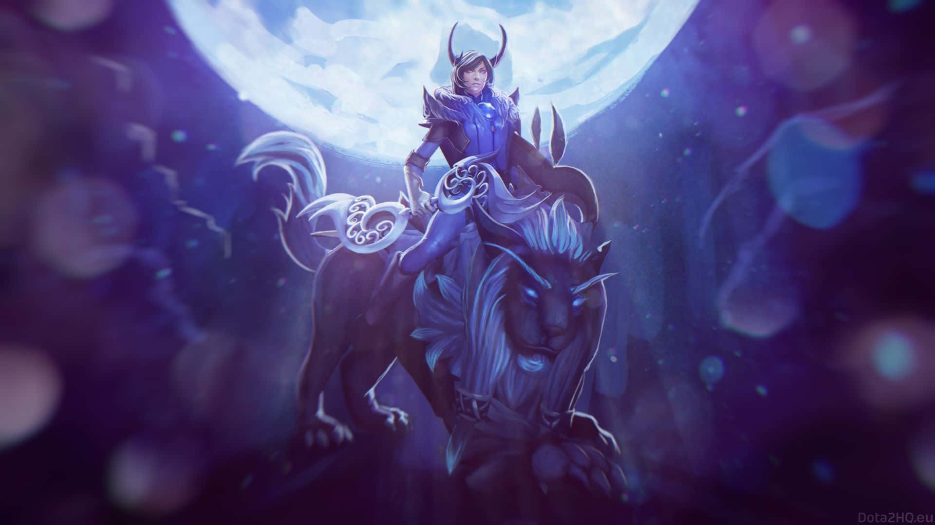 電玩遊戲 桌布 壁紙 — 一位帶角的戰士在神秘紫色霧氣中，騎著一頭雄偉的獅子般的生物，在發光的月亮下。