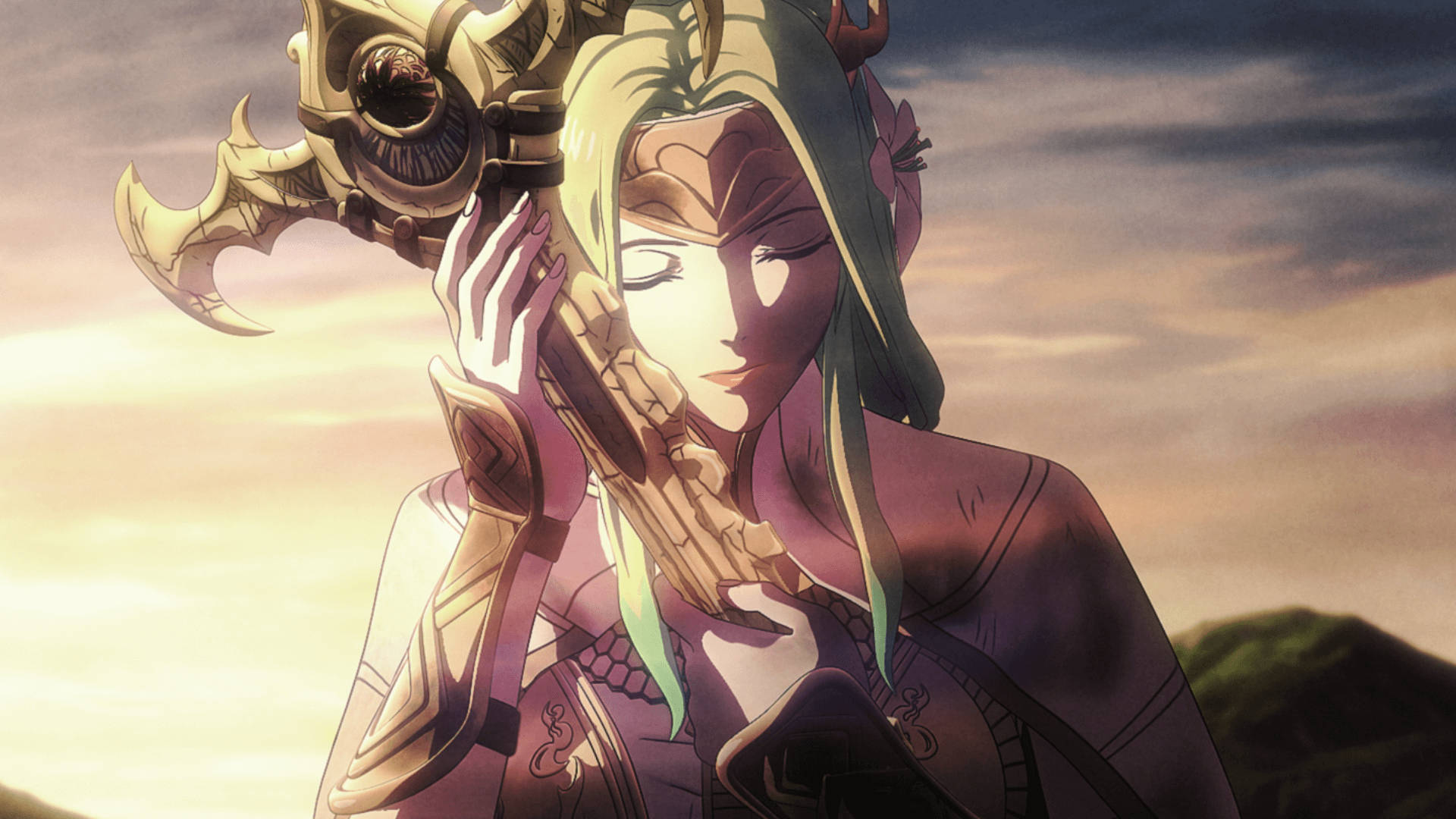 Fire Emblem Three Houses 桌布 壁紙 — 一位平靜的動漫戰士，綠色頭髮，手持華麗的金色武器，背景是溫暖的日落天空。
