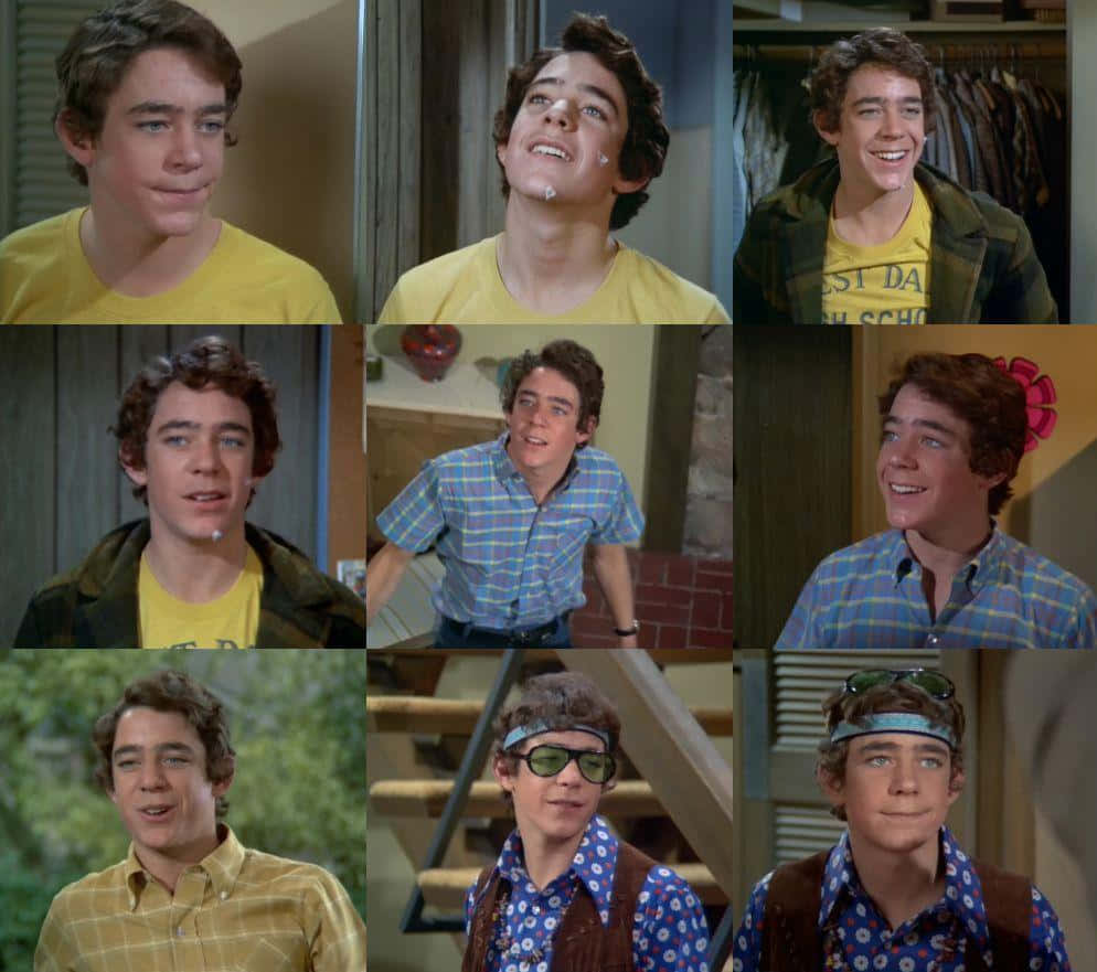 Brady Bunch Zoom 桌布 壁紙 — 一位年輕男子穿著多種1970年代服裝及表情，出現在九個自然場景中。