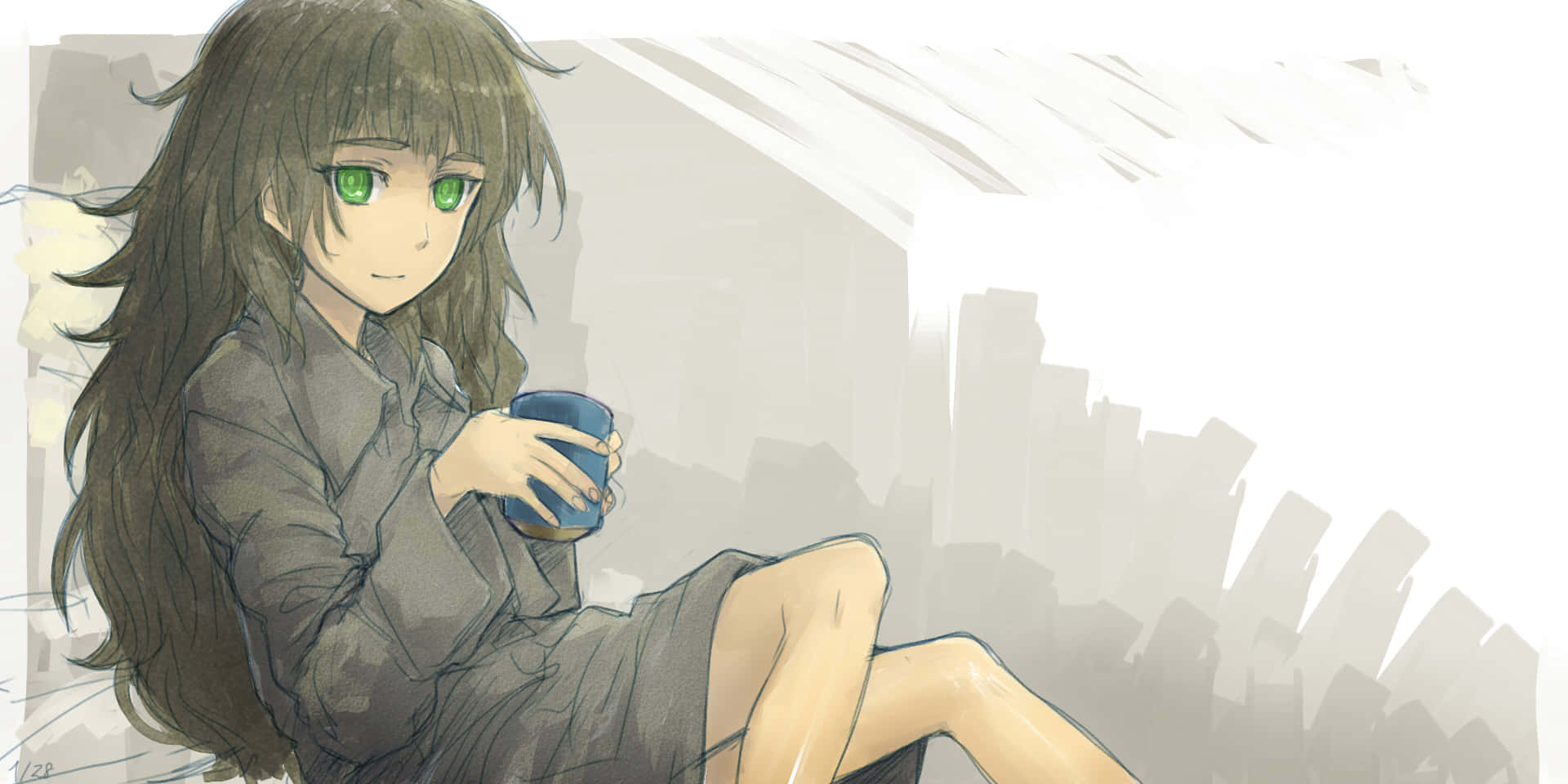 Maho Hiyajo 桌布 壁紙 — 一位年輕的動漫女孩，擁有綠色眼睛和棕色頭髮，坐在模糊的城市景觀背景前，手持一個藍色馬克杯。