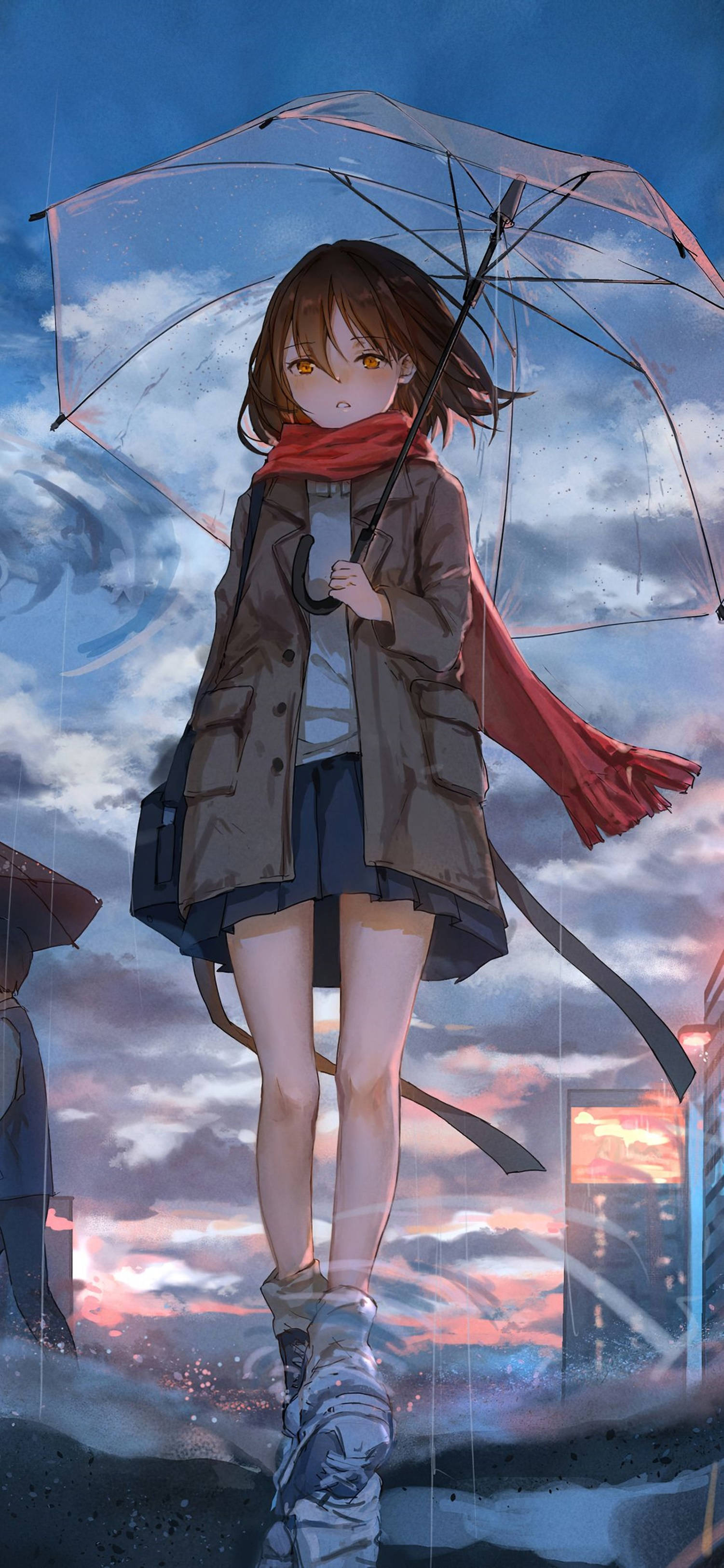 動漫女孩在粉紅色和藍色雲朵的雨暮城市中拿著透明雨傘。 — 4K 動漫 iPhone 壁紙