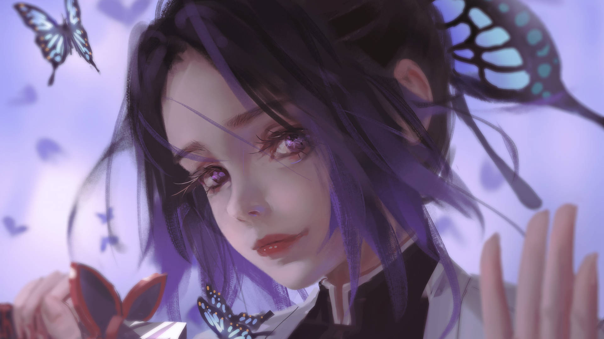 Shinobu 桌布 壁紙 — 一位年輕的動漫女孩，紫色頭髮，發光的眼睛，被藍色蝴蝶包圍在柔和的紫色薄霧中。