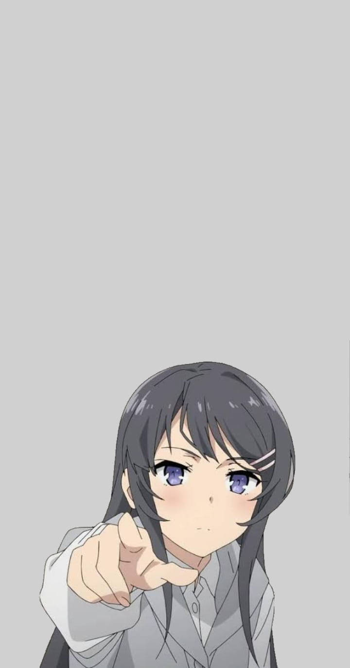 動漫女孩 桌布 壁紙 — 一位年輕的動漫女孩，黑髮紫眼，在純灰色背景前直接指向觀眾。