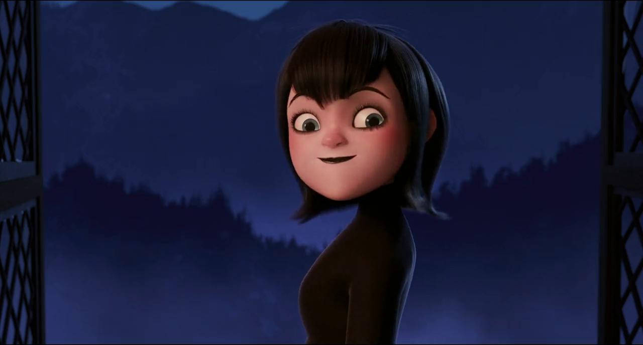 Animation 桌布 壁紙 — 一位年輕的動畫女孩，深色頭髮和大眼睛，在暮色山脈背景下頑皮地微笑。