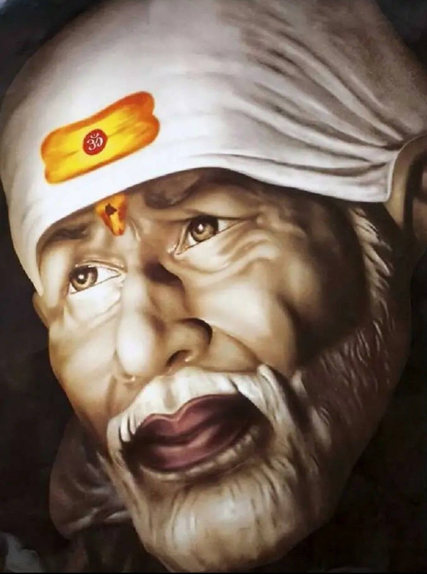 年長印度精神導師的特寫肖像，戴白色頭巾和蒂拉克標記。 — Sai Baba 高畫質壁紙 壁紙