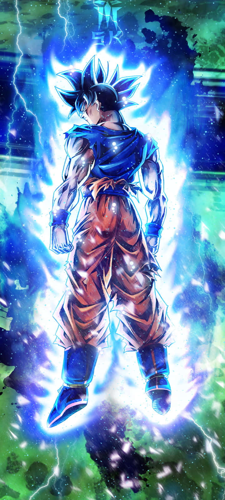ultra instinct 桌布 壁紙 — 一位強大的動漫戰士，有著尖刺頭髮，在宇宙般的綠色和藍色背景中散發出藍色能量。