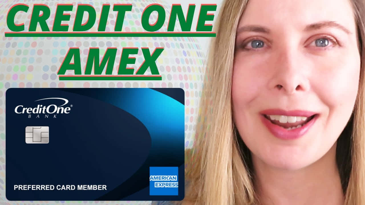 美國運通 桌布 壁紙 — 一位微笑的女性站在Credit One AMEX卡旁邊，背景是色彩繽紛的波點圖案。