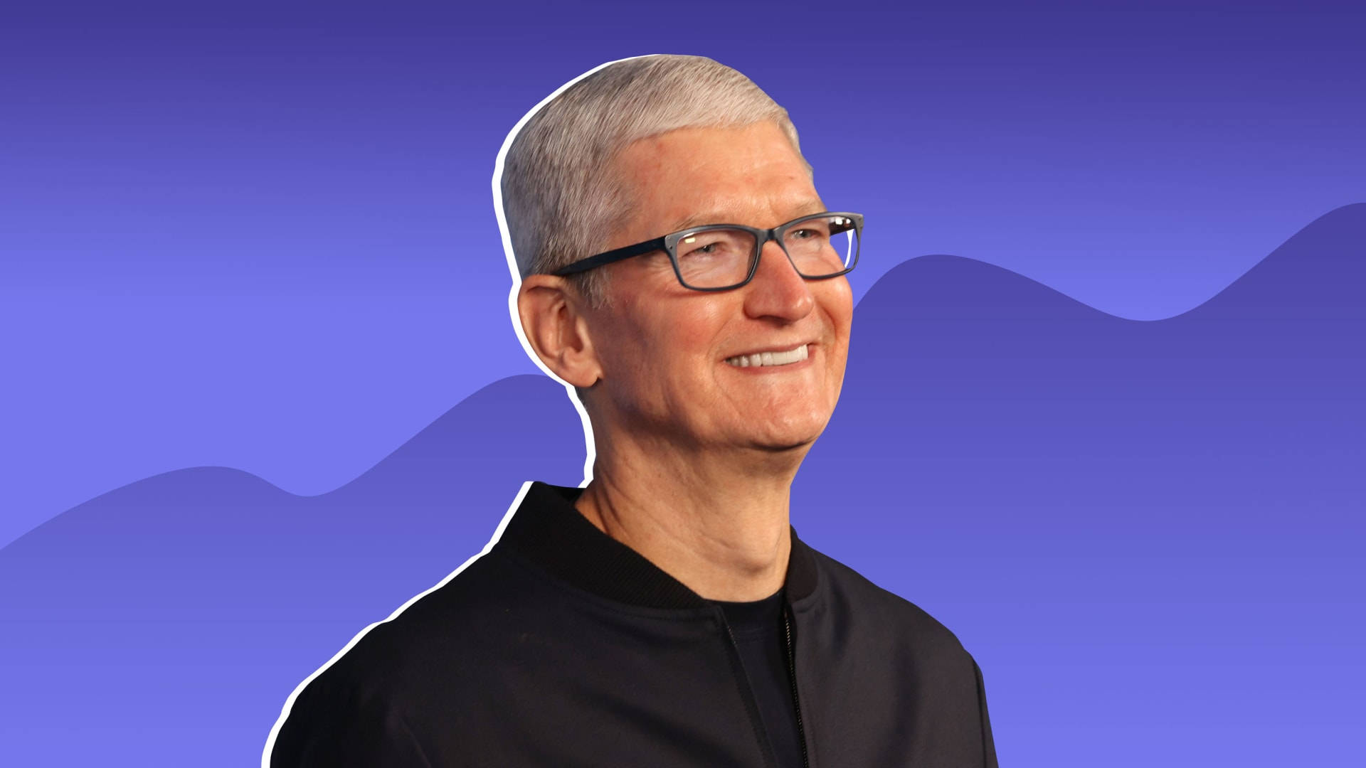 Leadership 桌布 壁紙 — 一位微笑的白髮戴眼鏡男士站在帶有波浪形狀的時尚紫色漸變背景前。