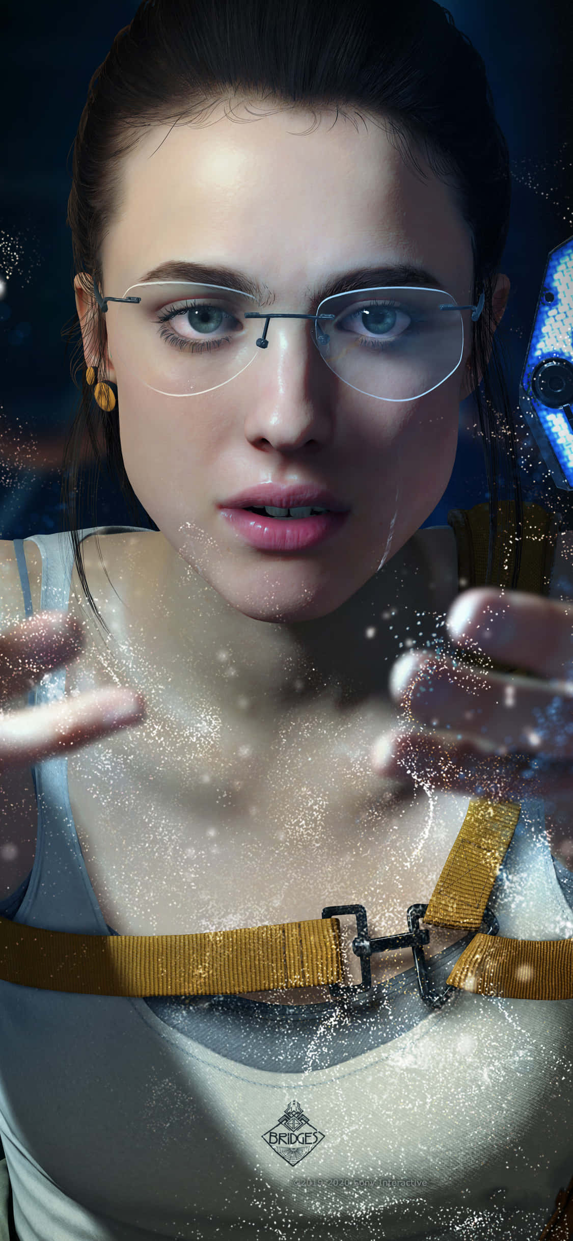 iPhone Xs Death Stranding 桌布 壁紙 — 一位戴眼鏡和挽具的年輕女子專注地凝視著，發光粒子在她手中旋轉，背景是黑暗的未來場景。