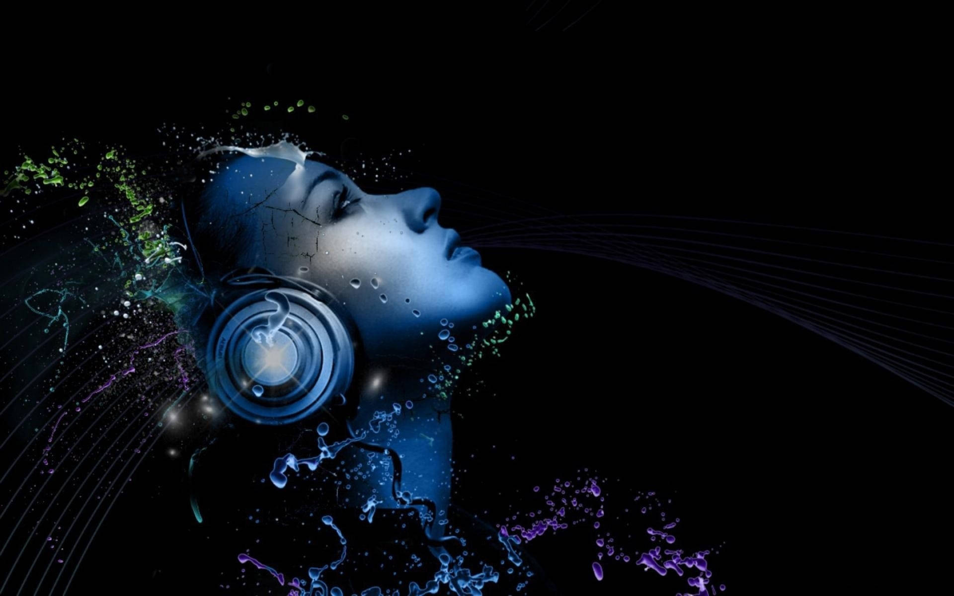 DJ 桌布 壁紙 — 一位戴著藍色耳機的寧靜女性向後仰頭，生動的數位粒子和發光線條從她的耳朵中迸發出來，背景為黑色。