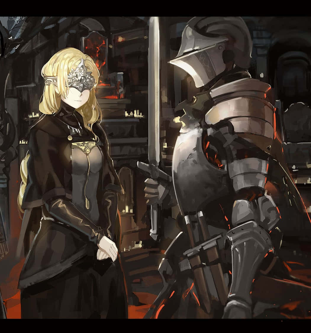 Fire Keeper 桌布 壁紙 — 一位戴面具的金髮女子身穿黑色長袍，在昏暗火熱的地牢中，面對一位身穿全套銀色盔甲、手持劍的騎士。
