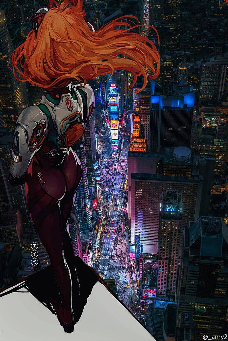 Evangelion Phone 桌布 壁紙 — 一位擁有火焰般頭髮的動漫女孩，身穿生化機械套裝，站在摩天大樓頂端，俯瞰著夜晚霓虹閃爍的城市景觀。