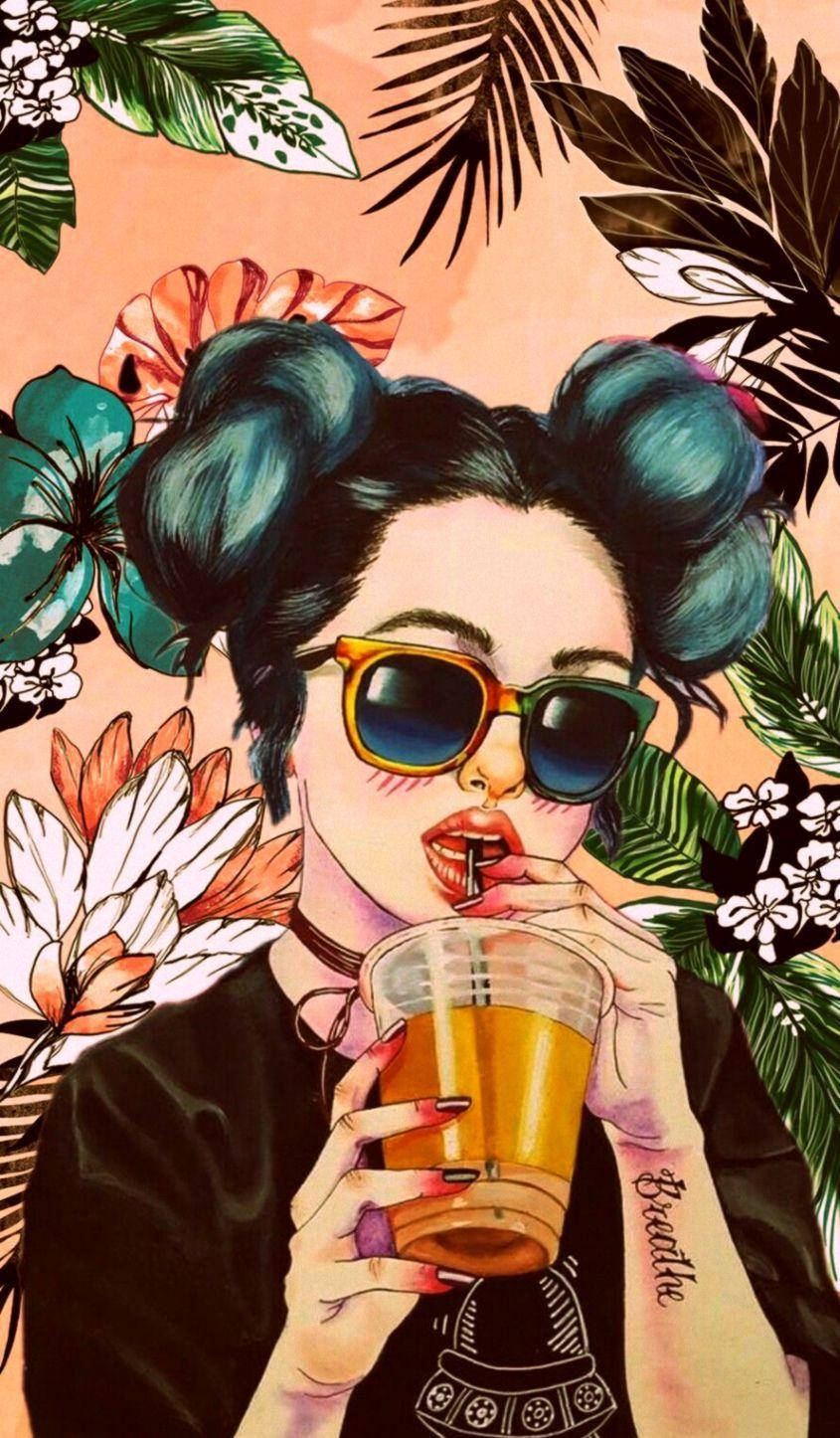 iPhone baddie 桌布 壁紙 — 一位時尚女性，藍色頭髮紮成髮髻，用吸管啜飲飲料，周圍環繞著熱帶花卉和樹葉。